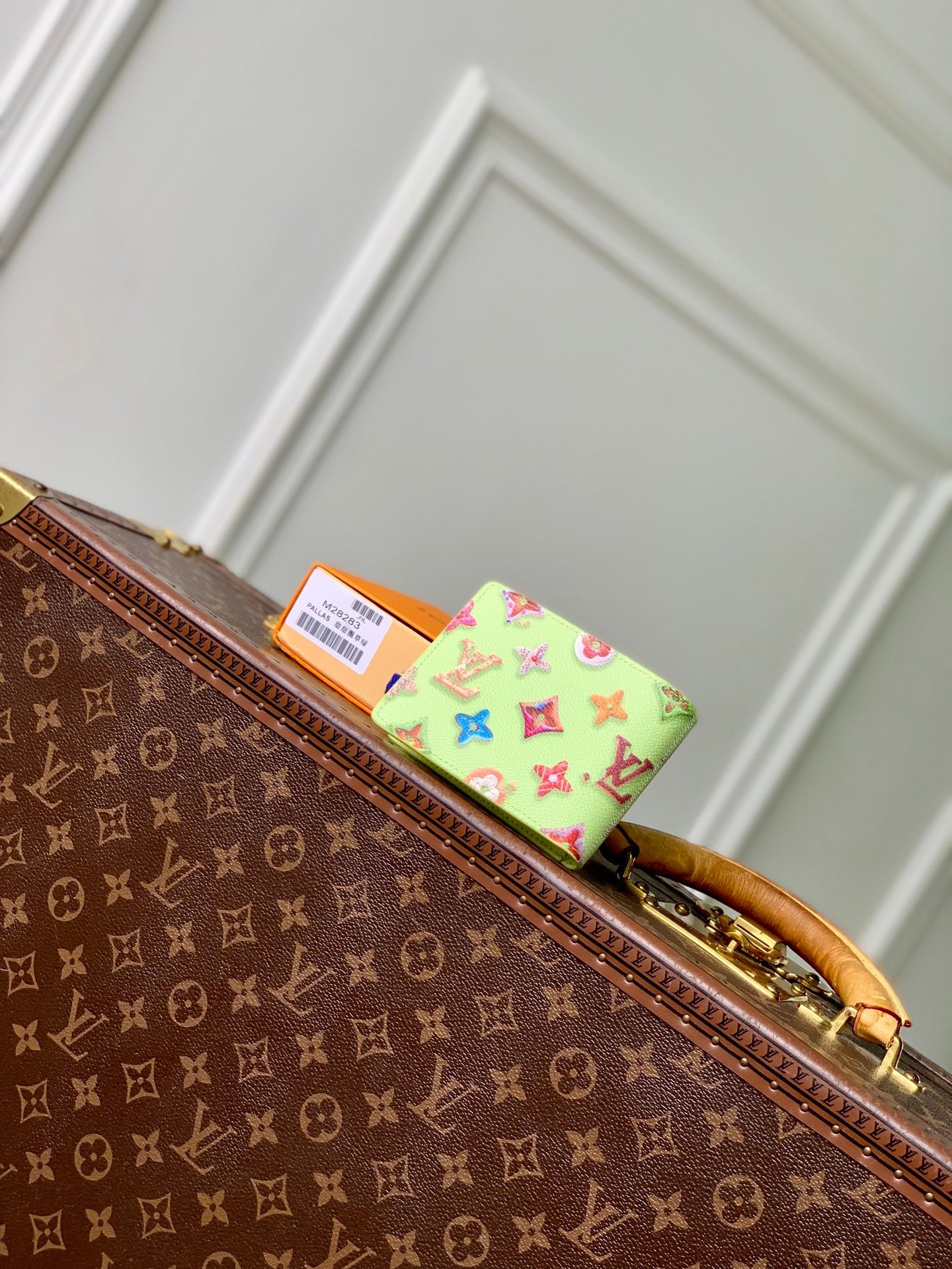 LOU SLENDER WALLET