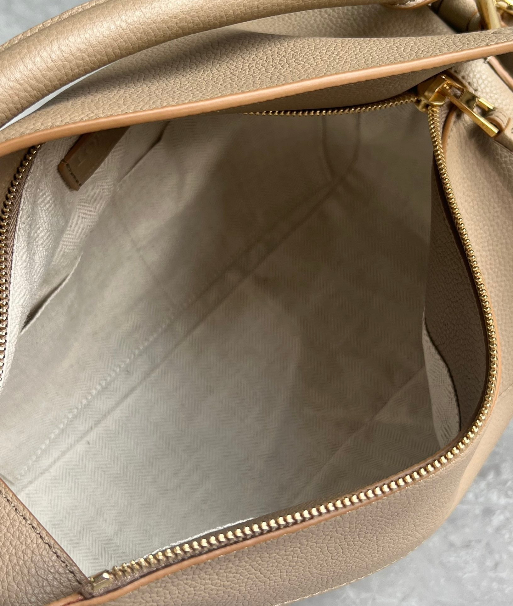 LOEW MEDIUM PUZZLE BAG