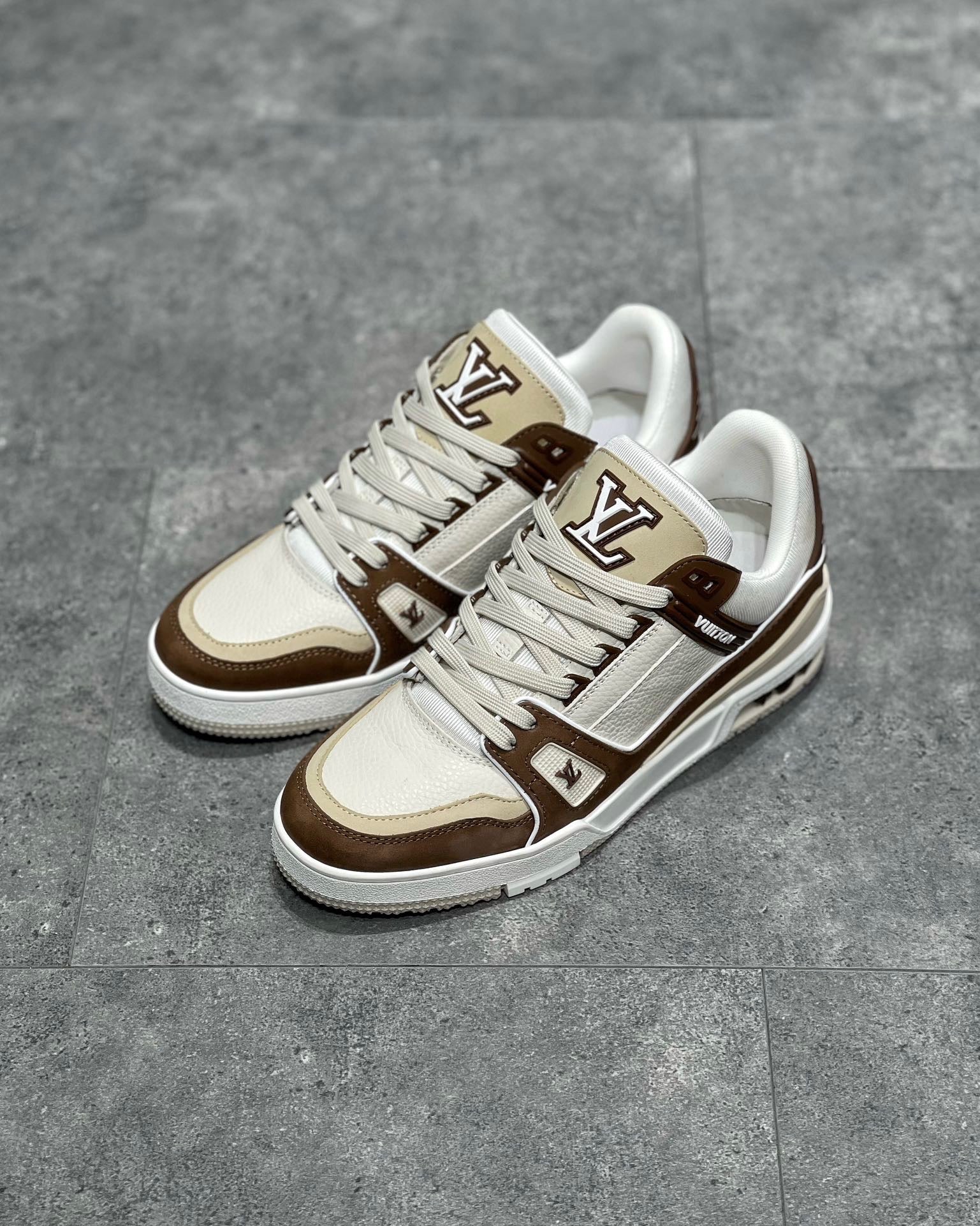 LOU TRAINERS