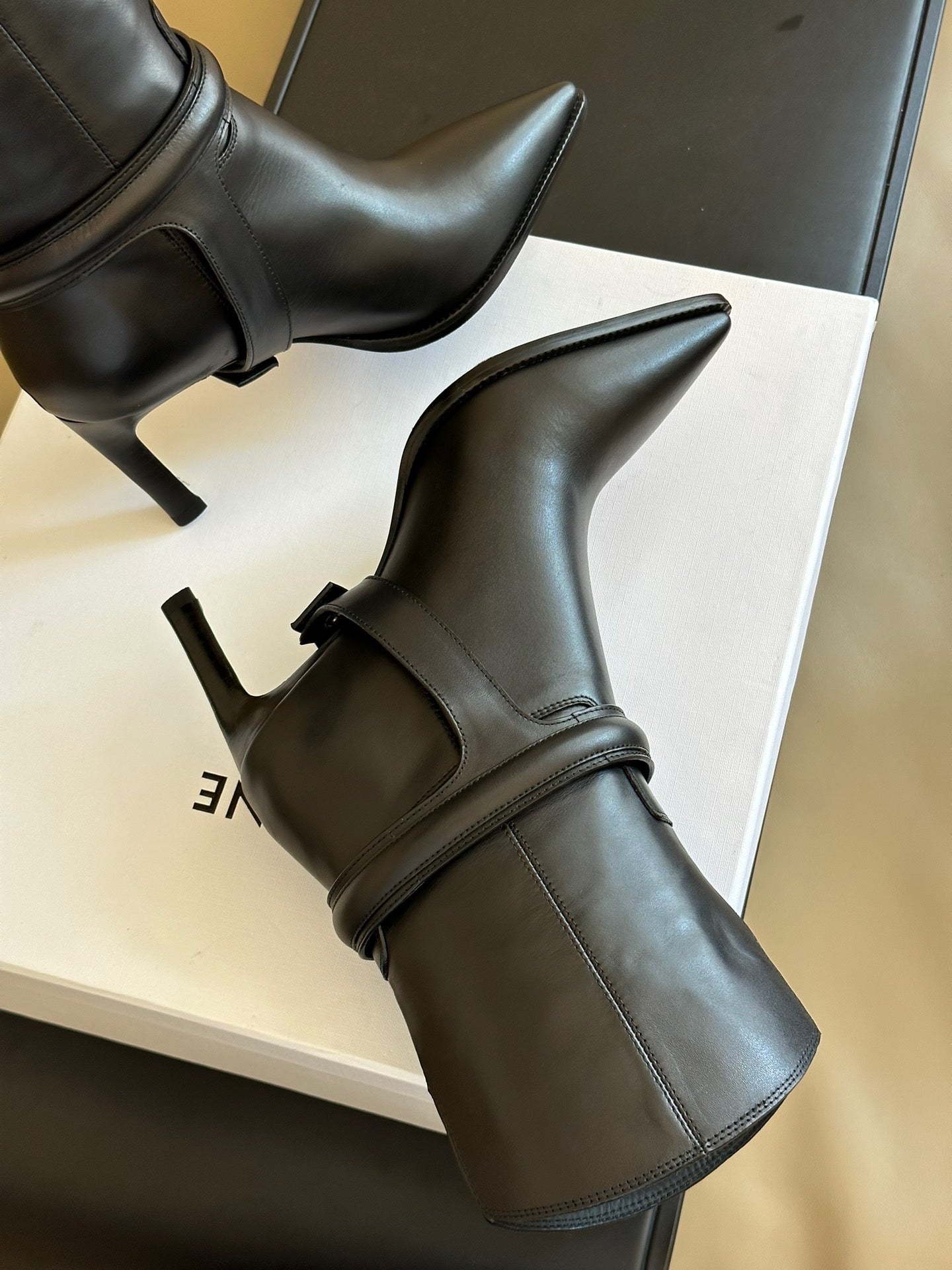 CEL BOOTS