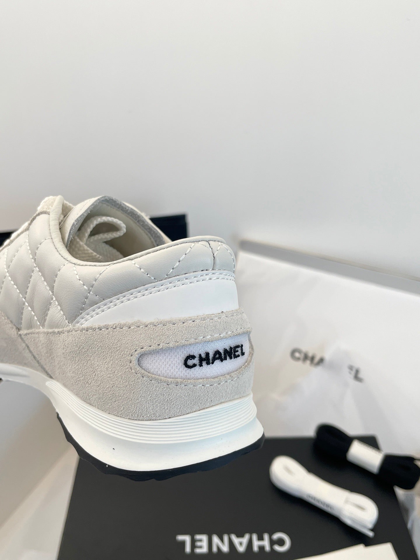 CC SNEAKER