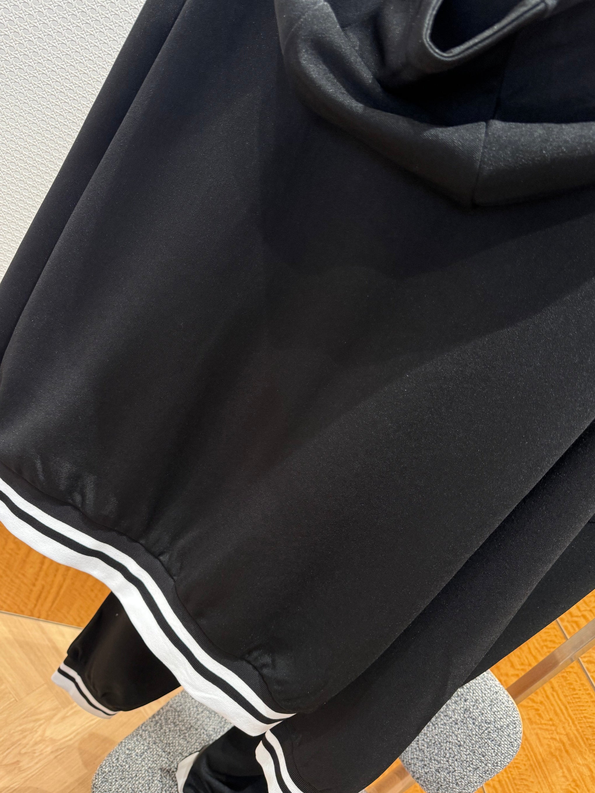 GG ZIP HOODIE