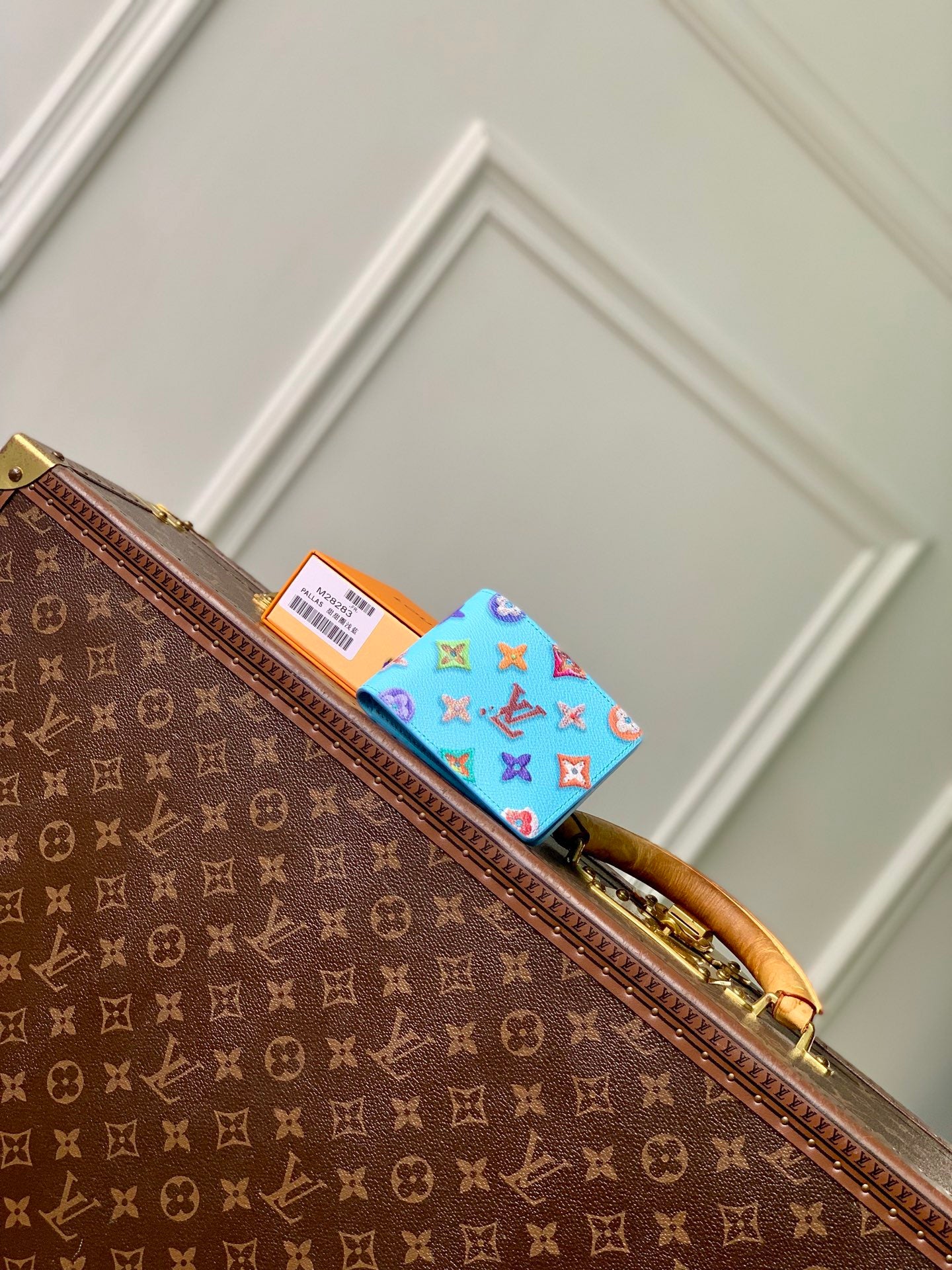 LOU SLENDER WALLET