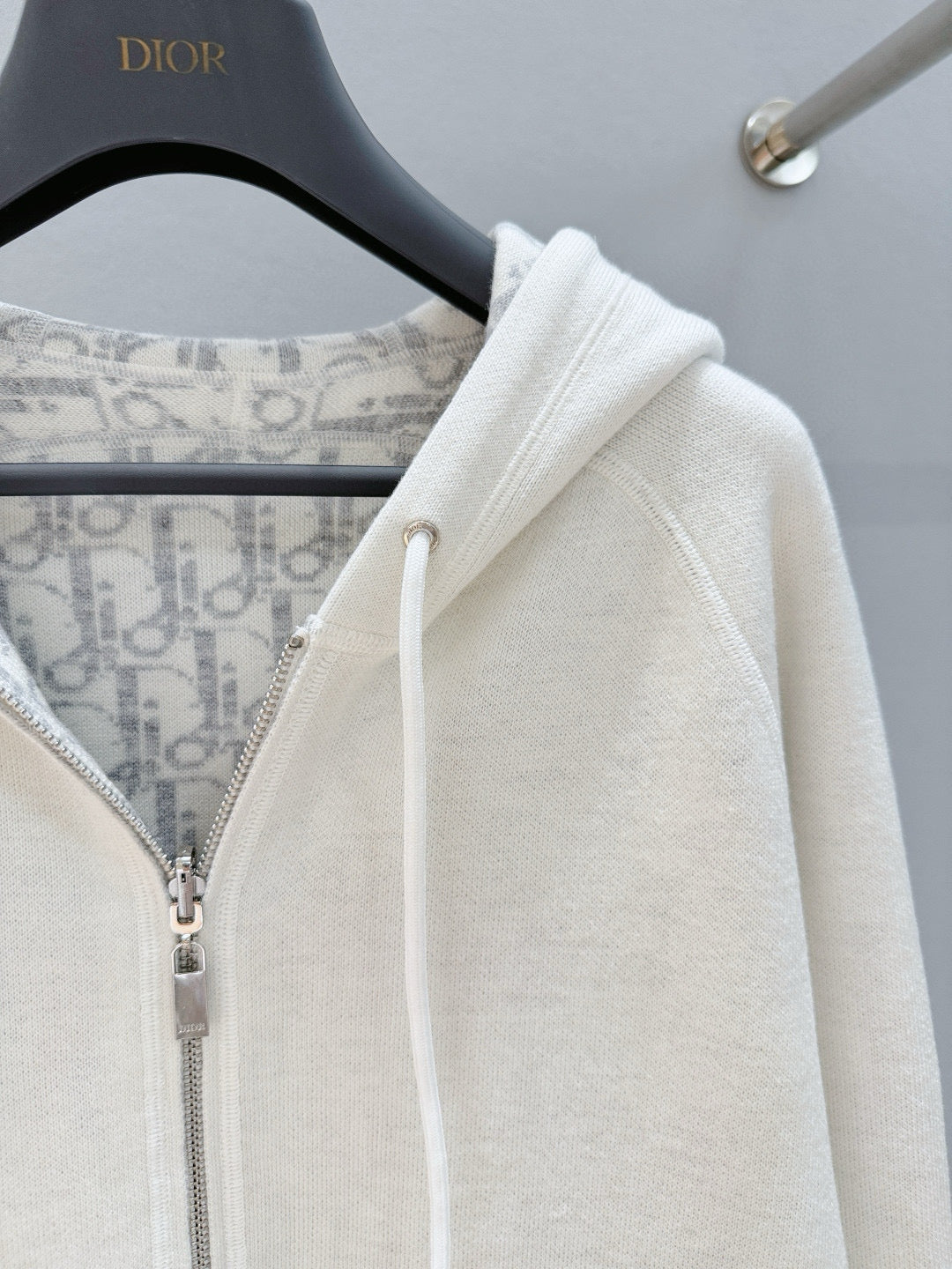 CD ZIP HOODIE