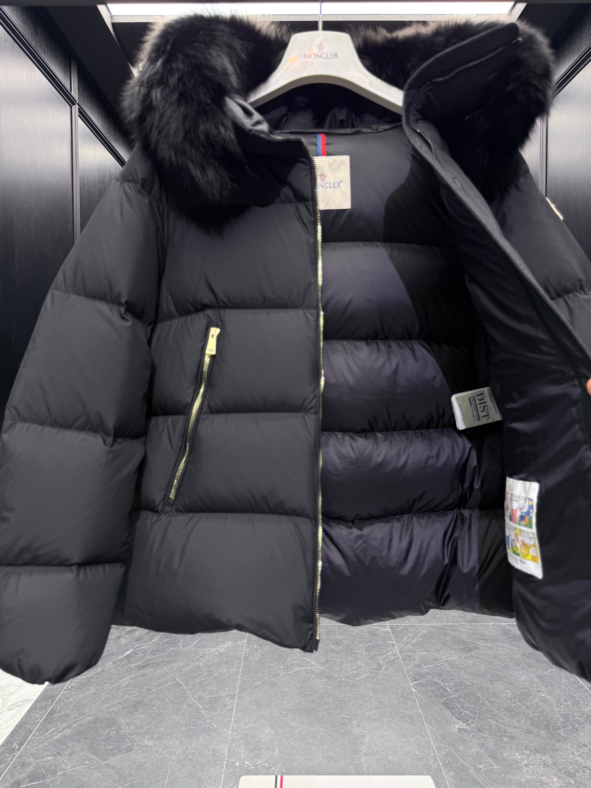 MONC LAICHEFUR JACKET