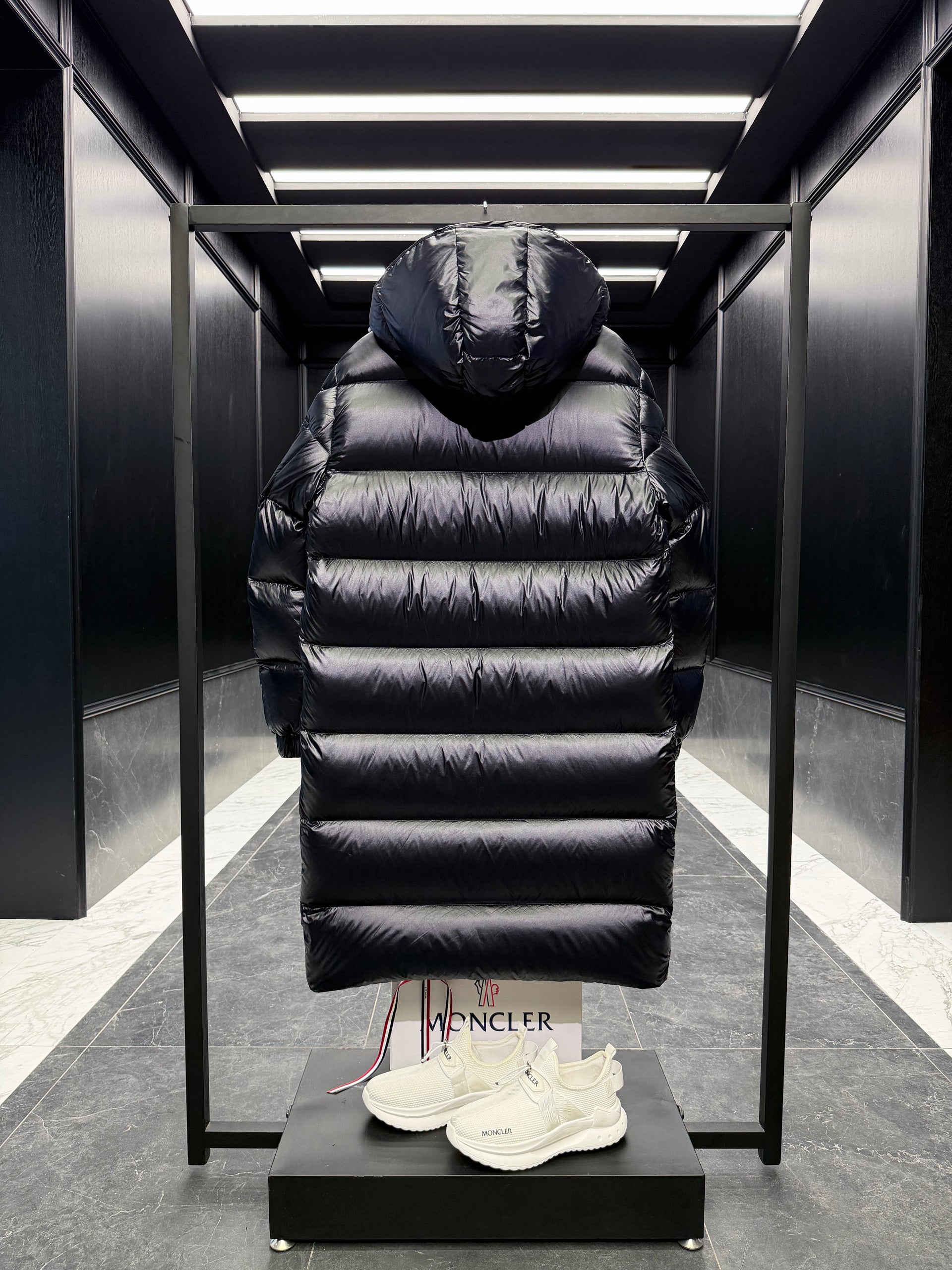 MONC HANOVERIAN COAT
