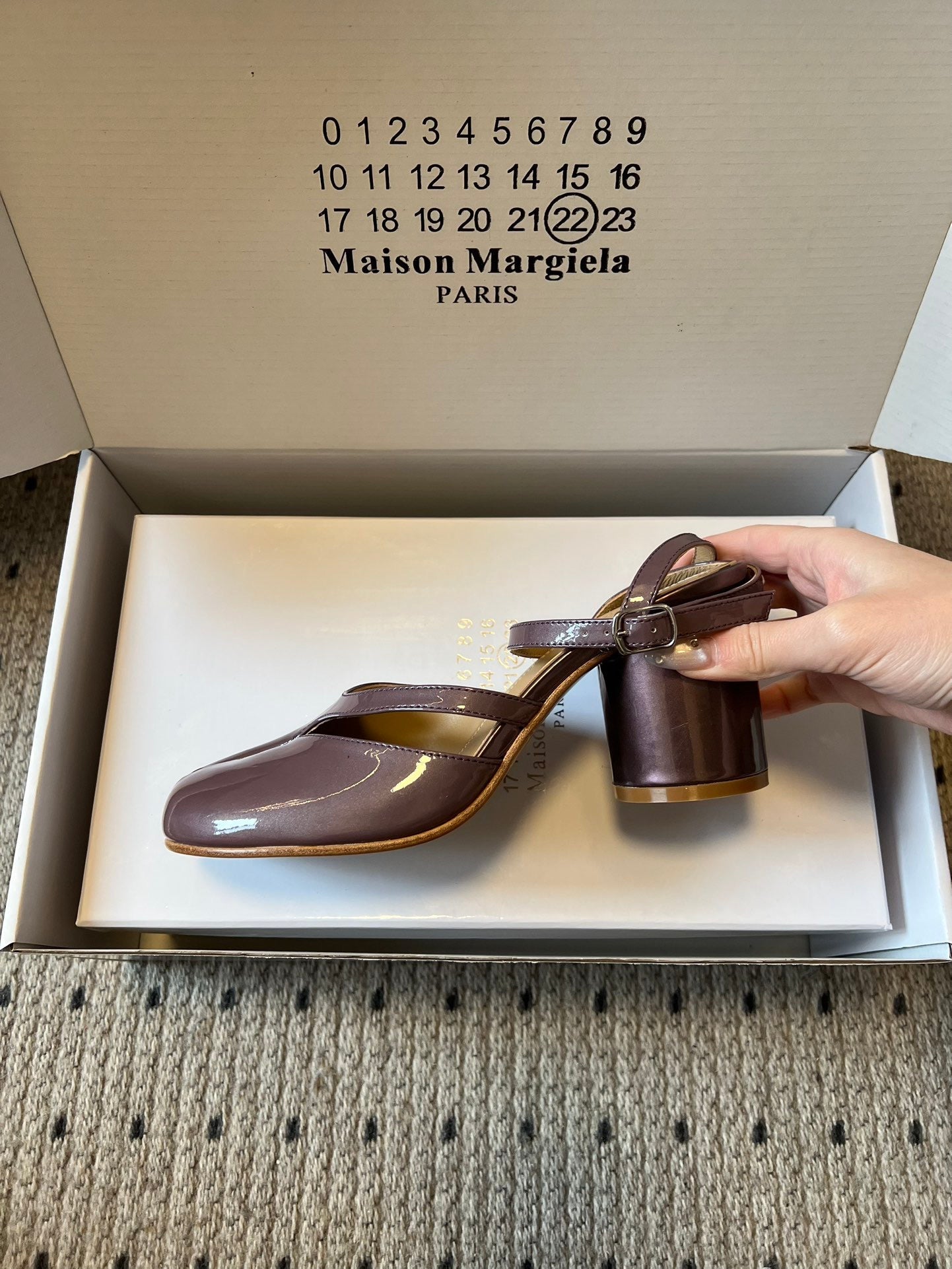 MAISON M TABI PUMPS