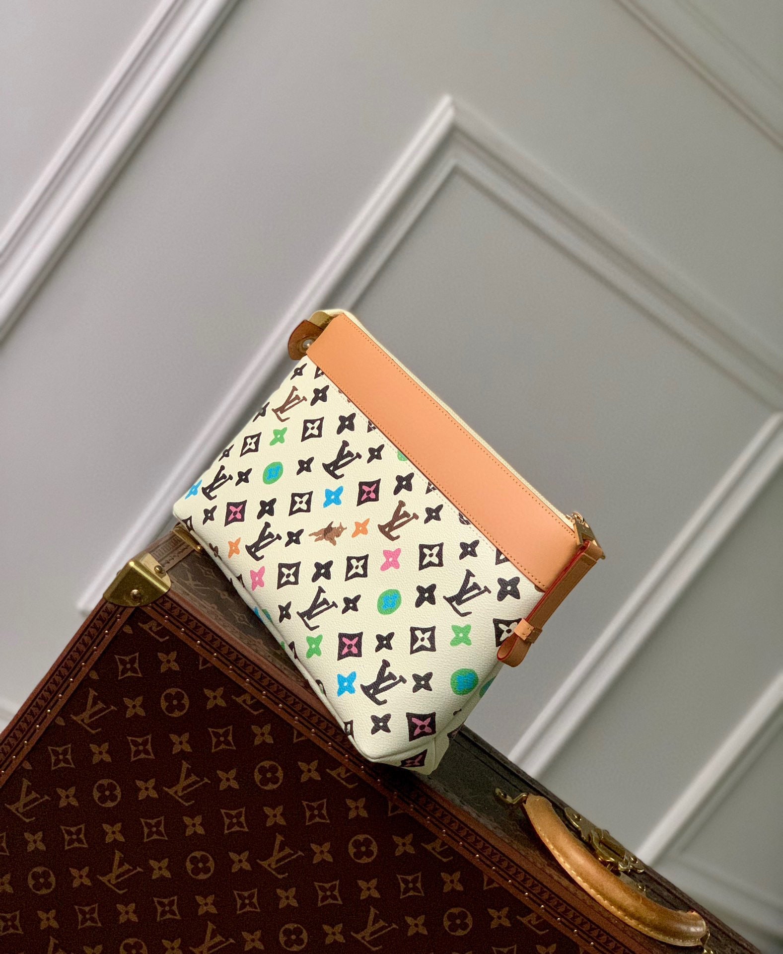 LOU POCHETTE VOYAGE SOUPLE POUCH