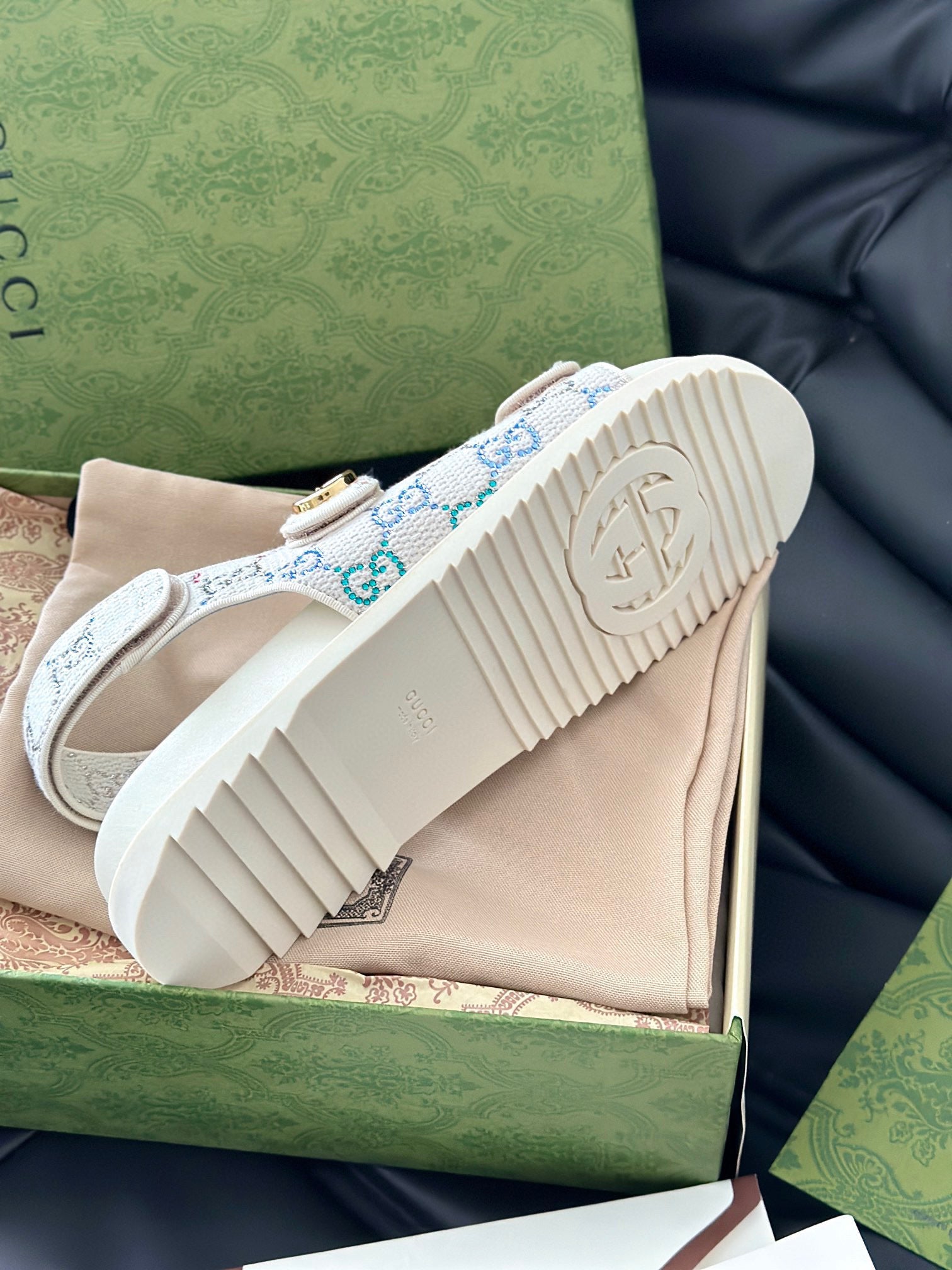GG SANDALS