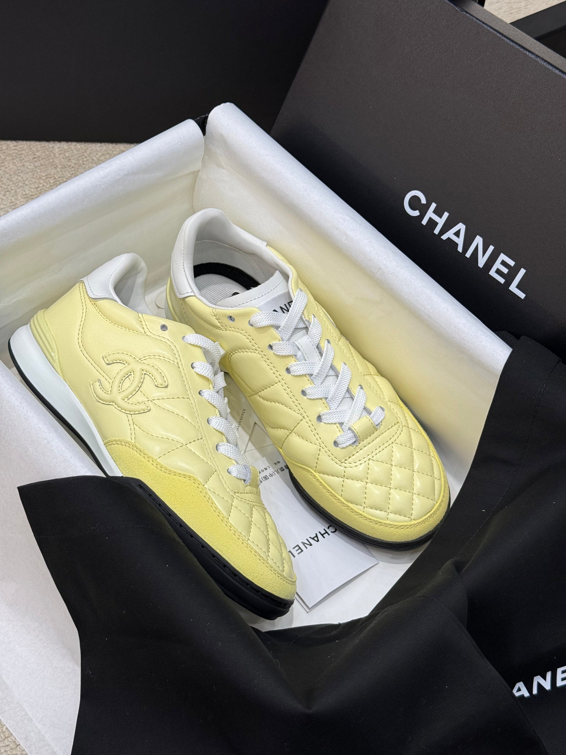 CC SNEAKER
