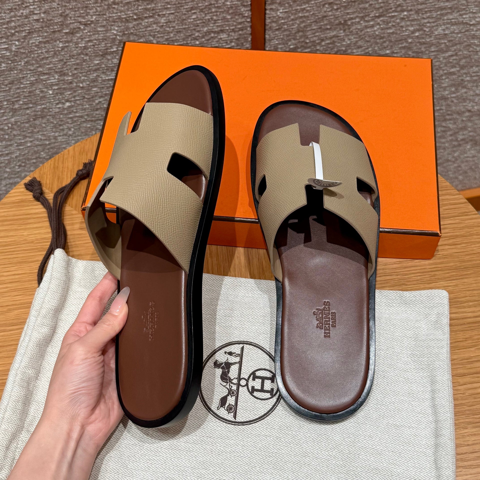 HERM IZMIR SANDALS