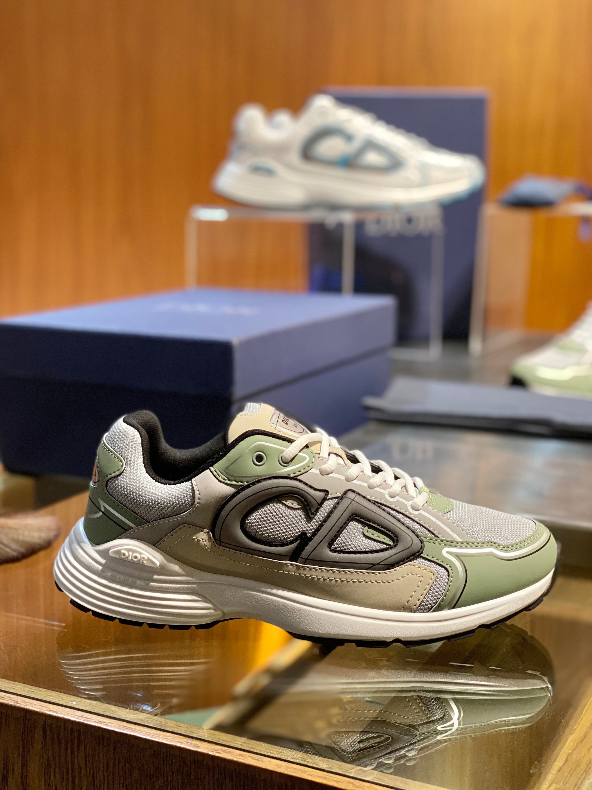 CD B30 SNEAKER