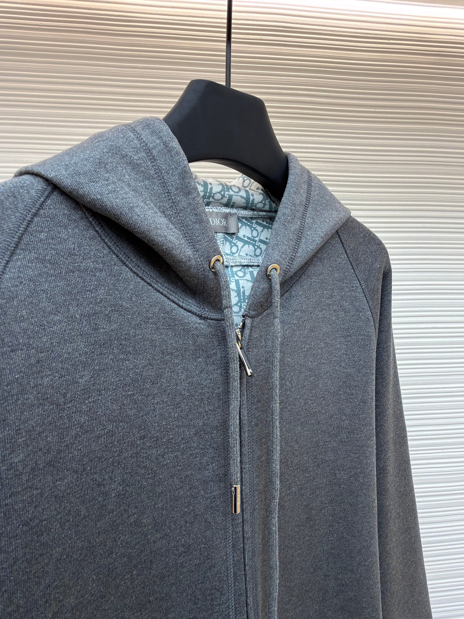 CD ZIP HOODIE