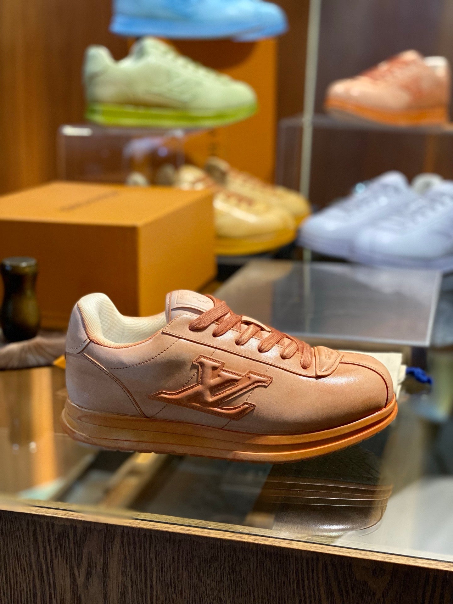 LOU BUTTERSOFT SNEAKERS
