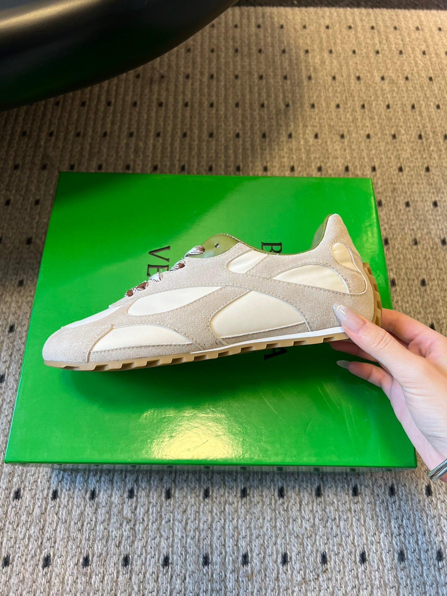 BOTT V ORBIT SNEAKER