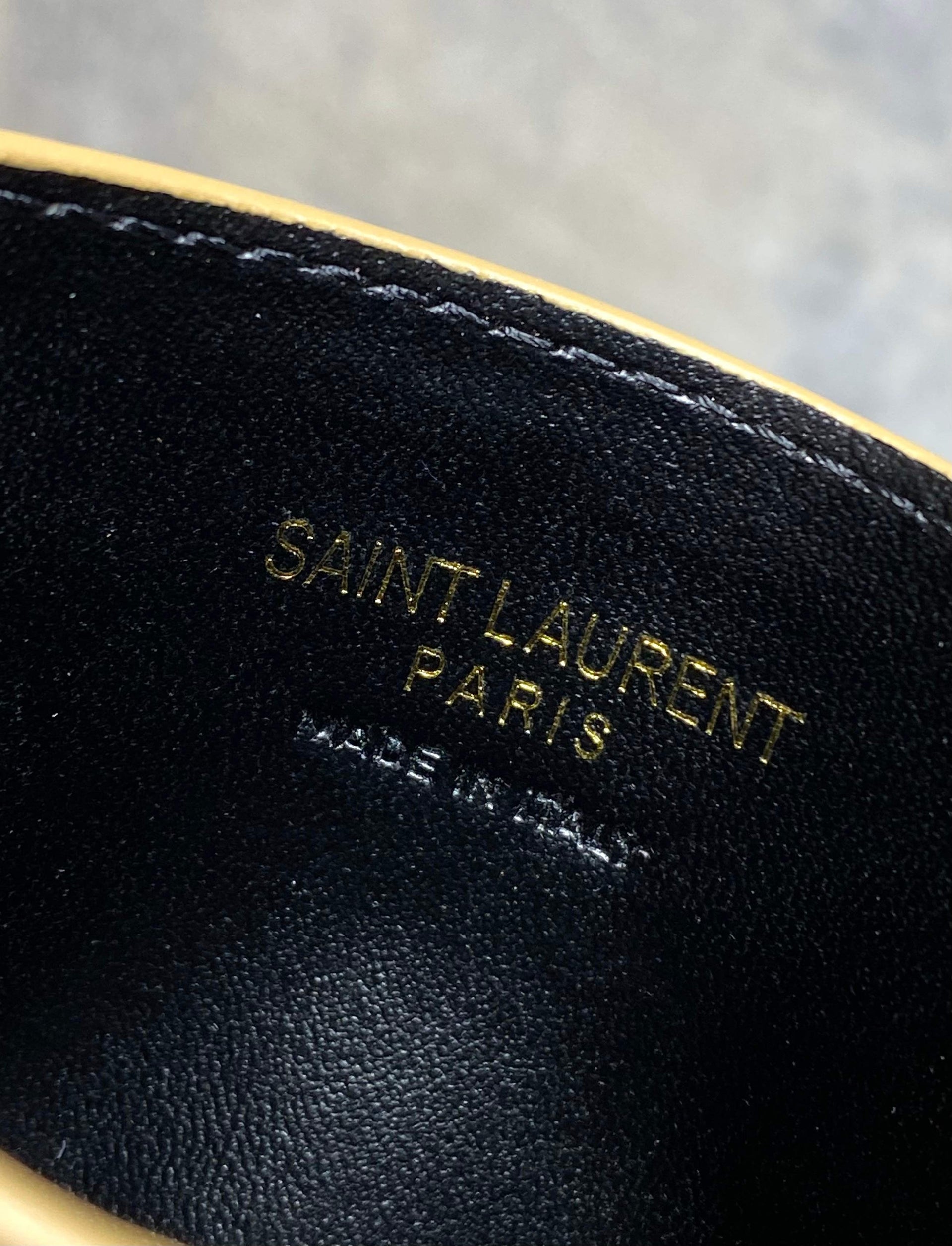 SL CARD HOLDER