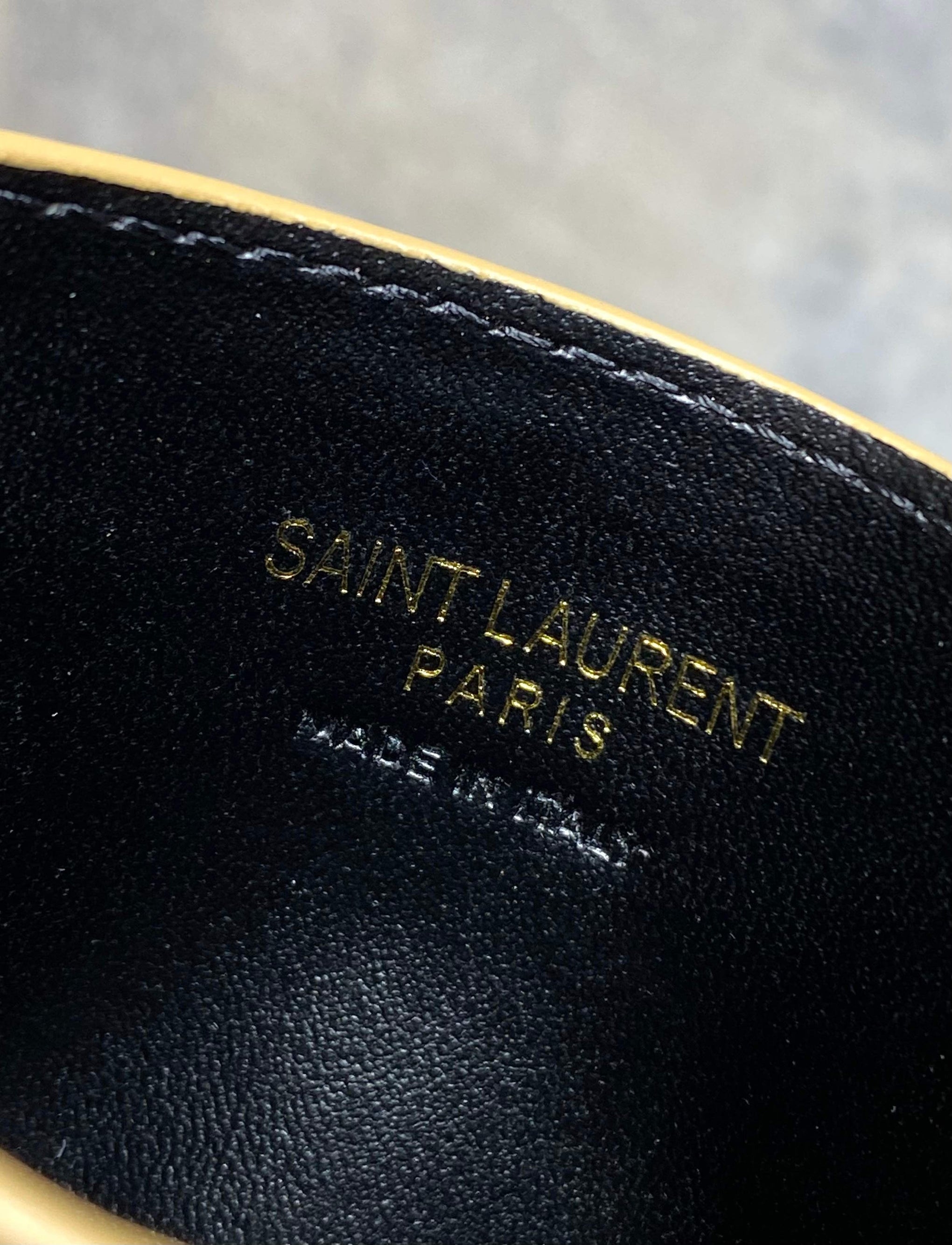 SL CARD HOLDER