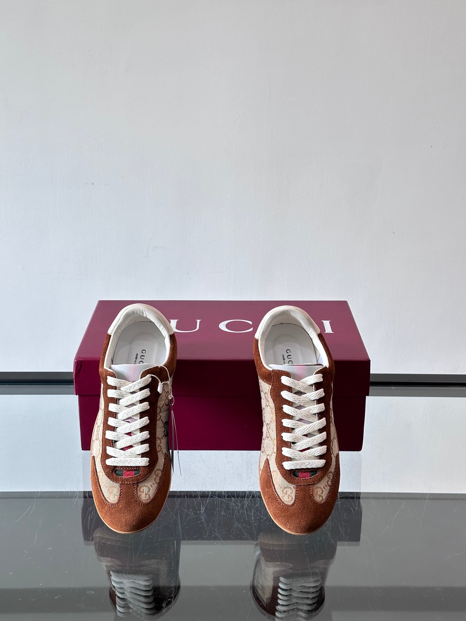 GG SHIFT SNEAKERS