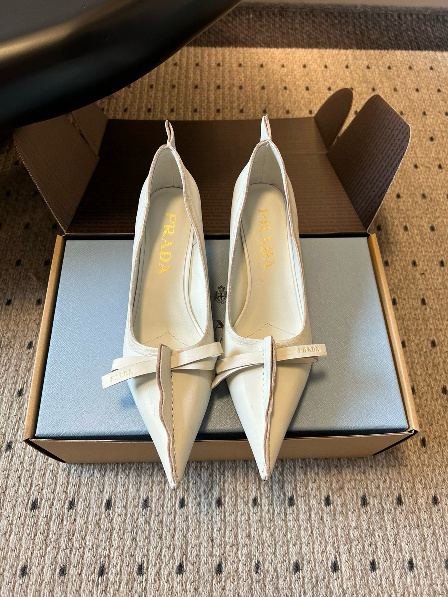 PD HEELS