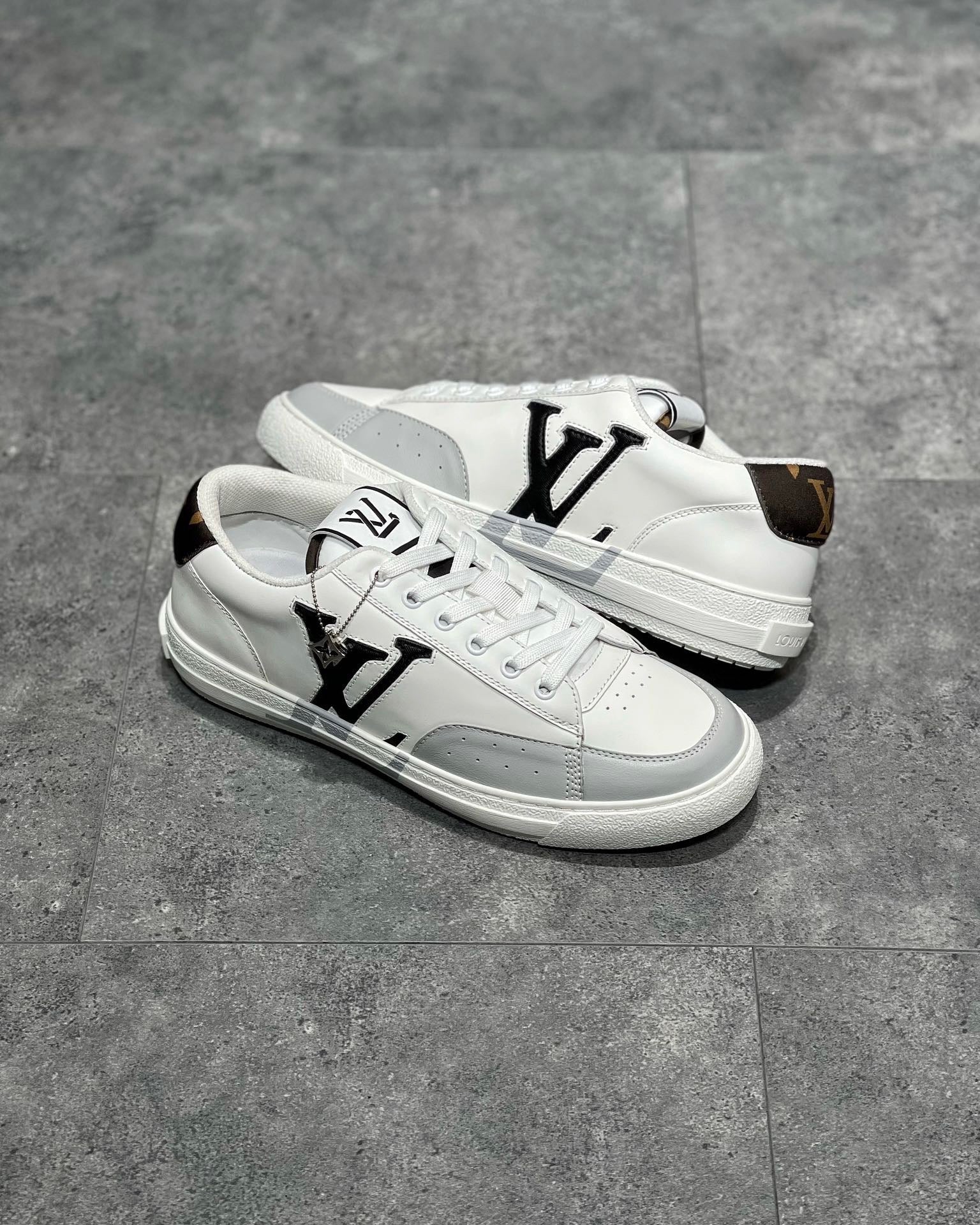 LOU TRAINERS