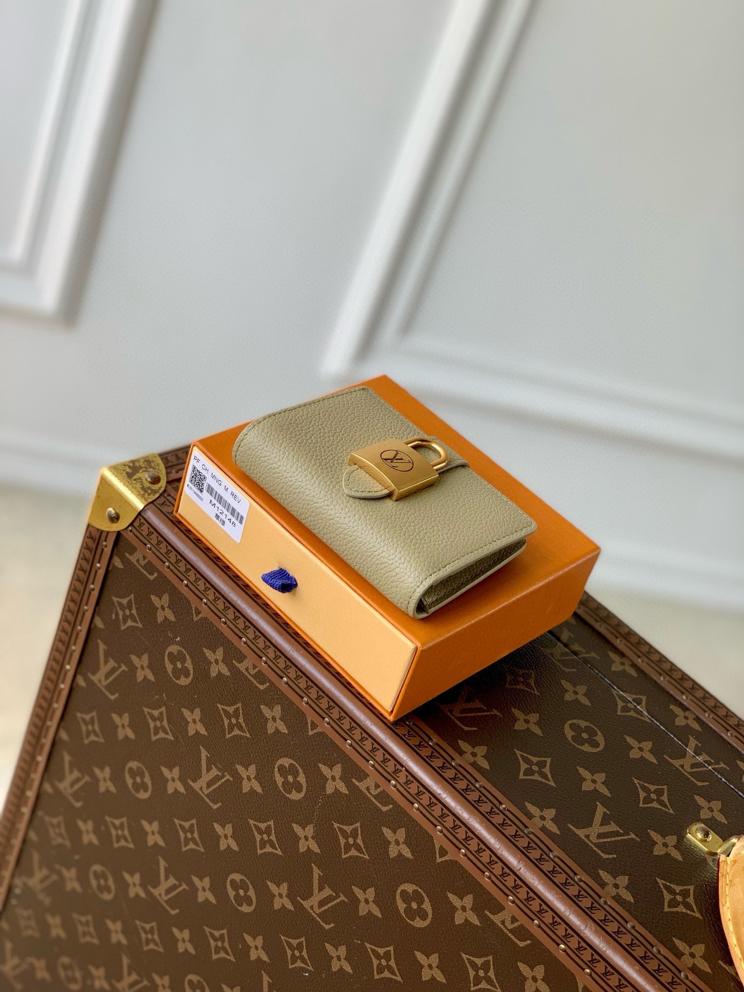 LOU LOW KEY COMPACT WALLET