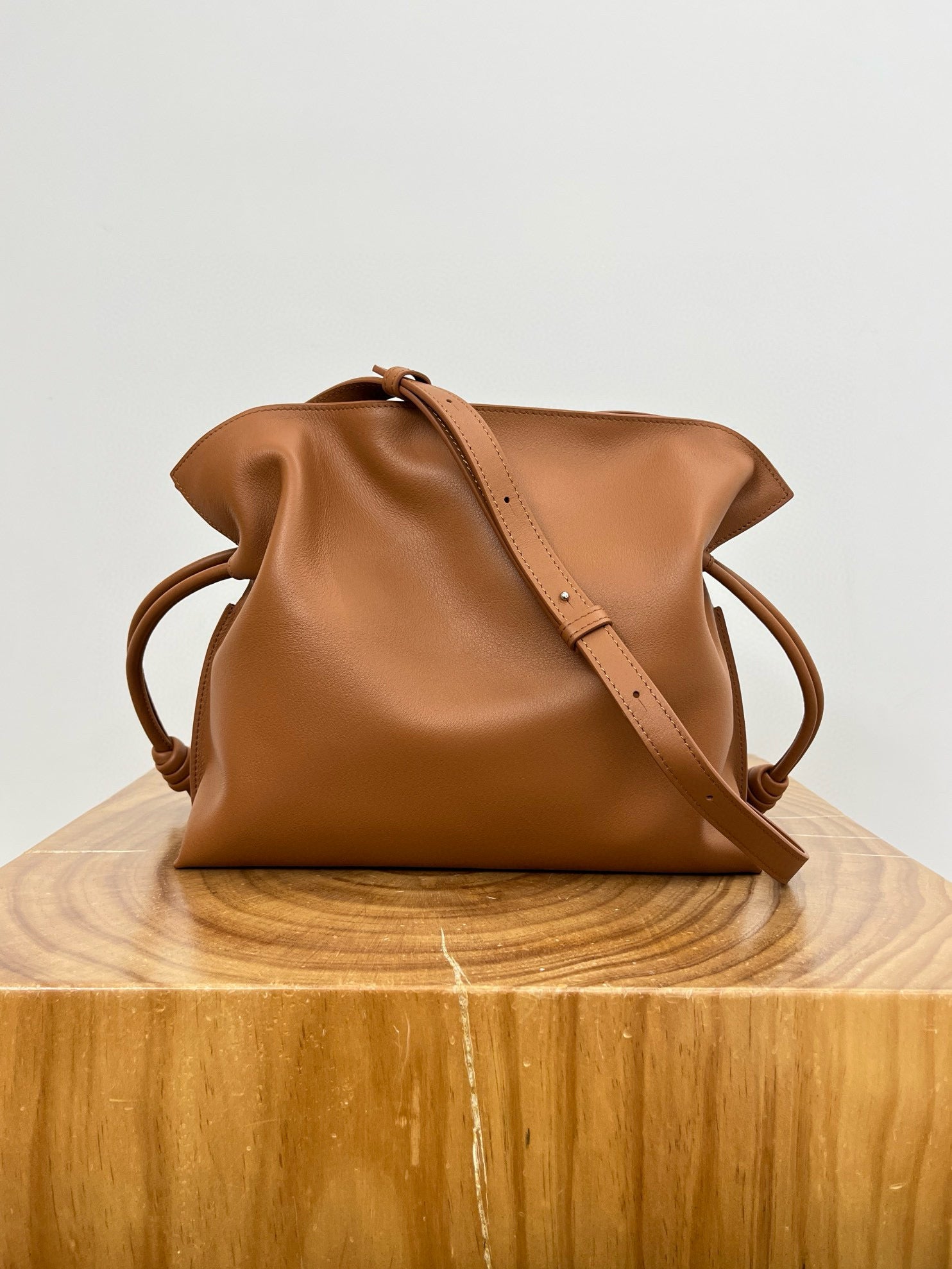 LOEW FLAMENCO MEDIUM POUCH