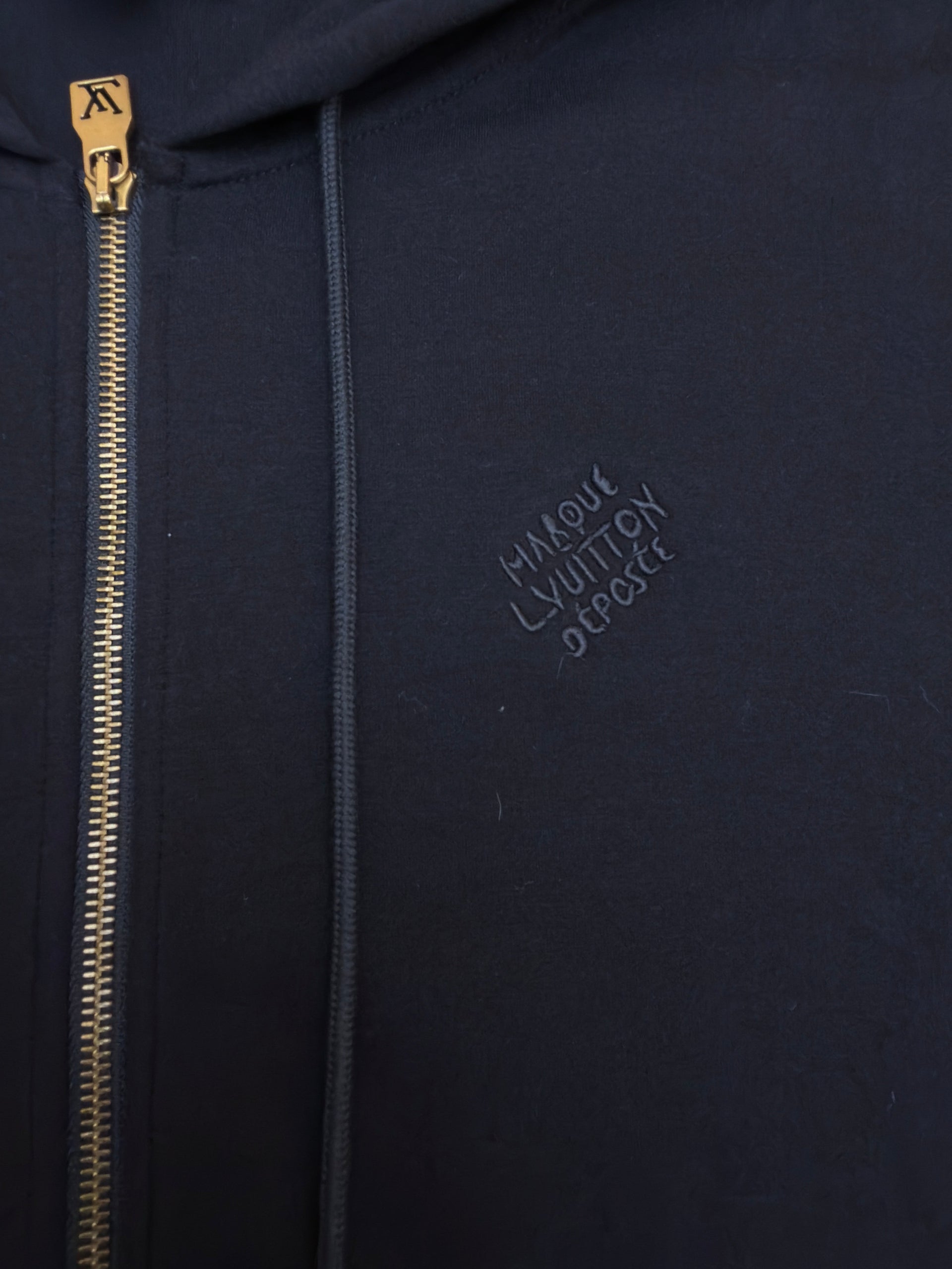LOU ZIP HOODIE