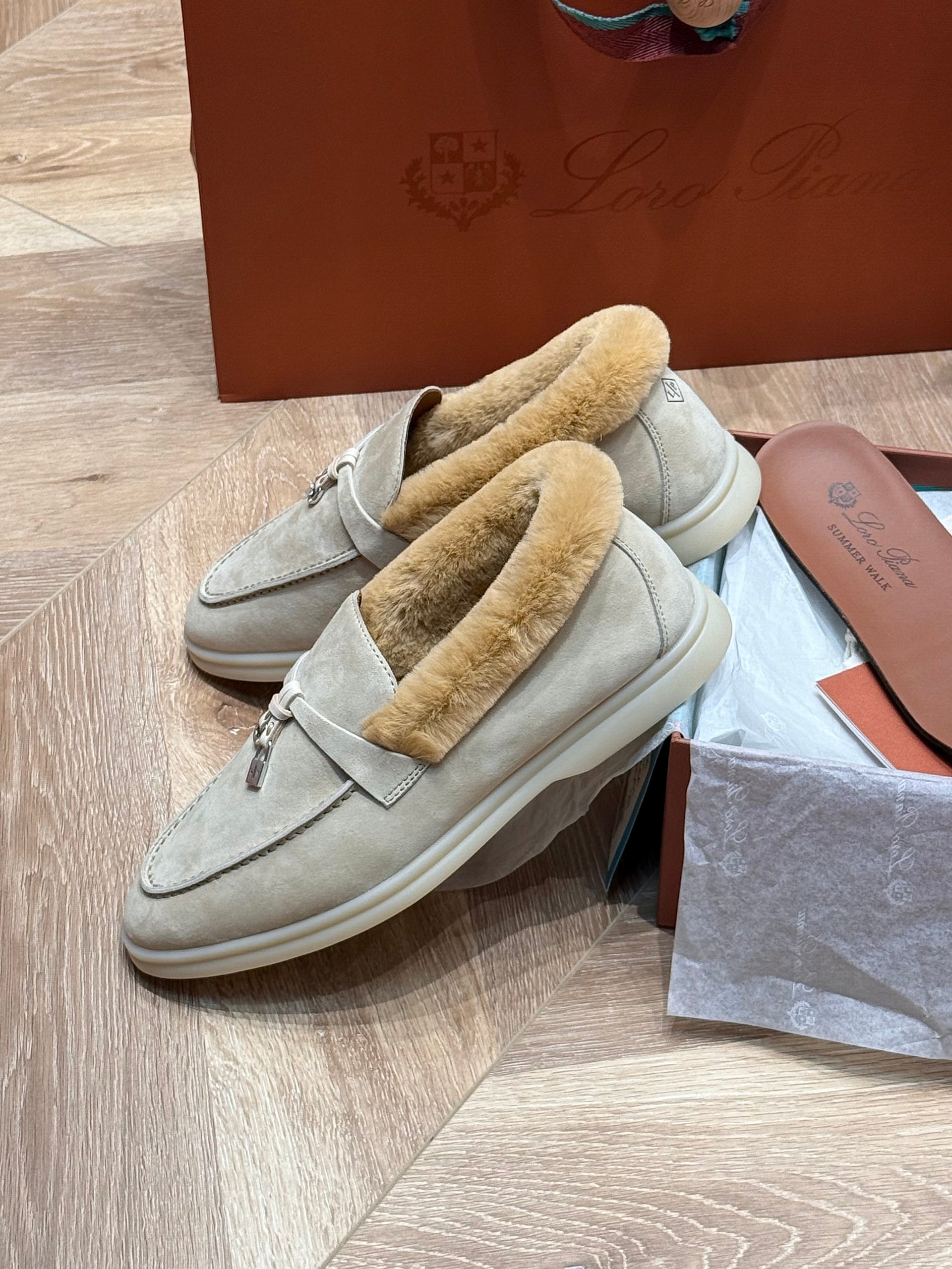 LORO P SUMMER CHARMS LOAFERS