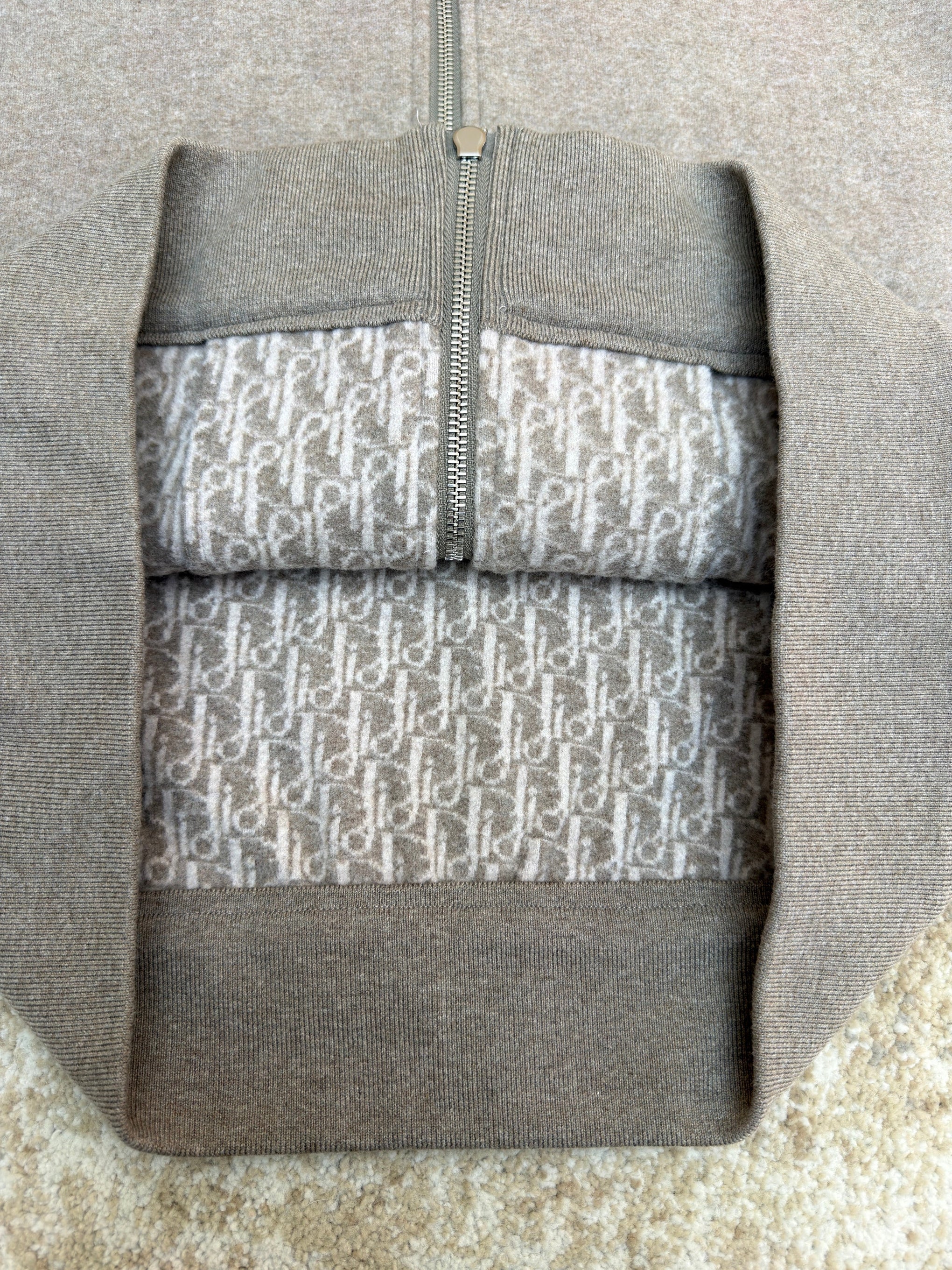 CD ZIP HOODIE