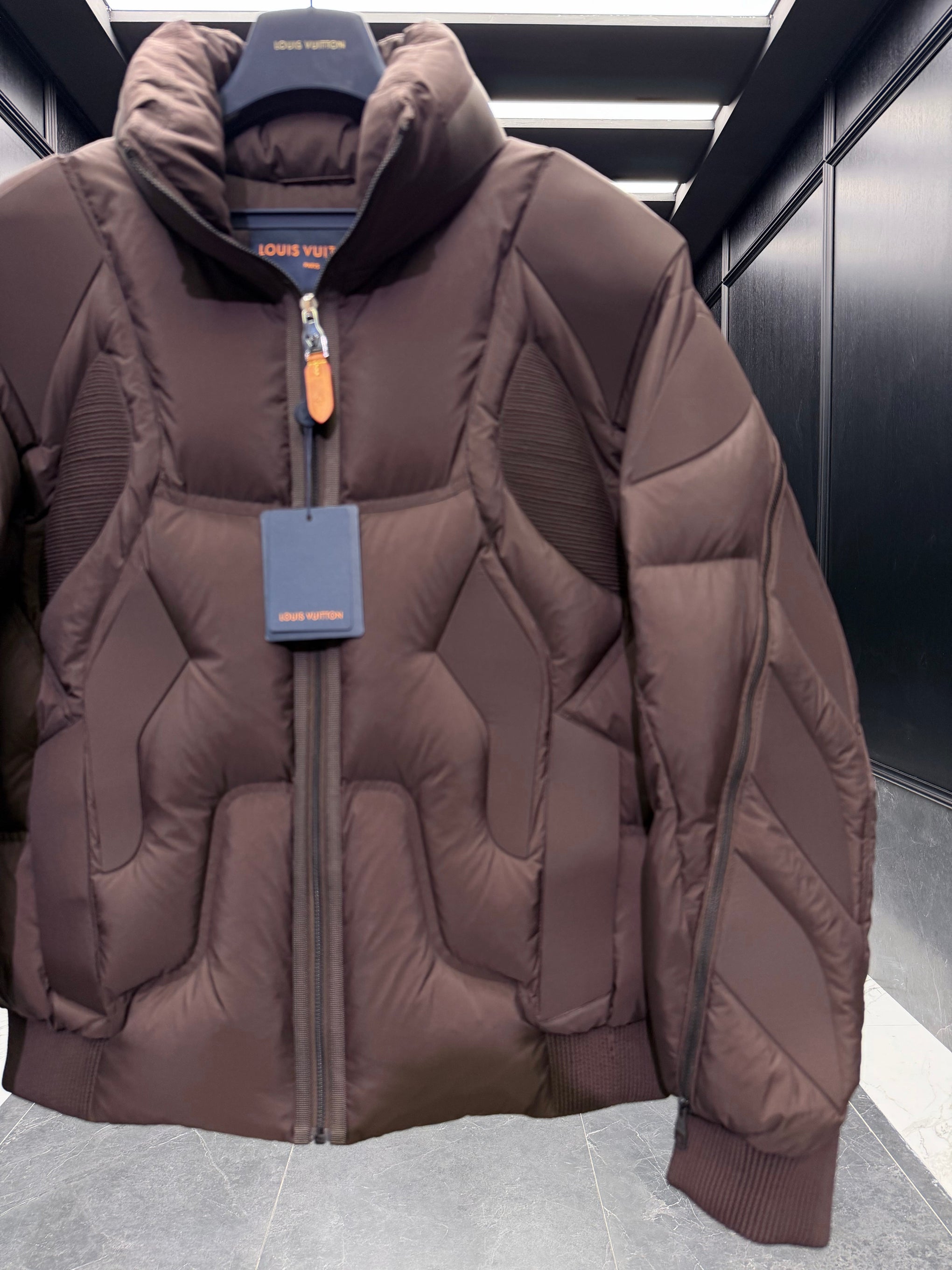 LOU JACKET