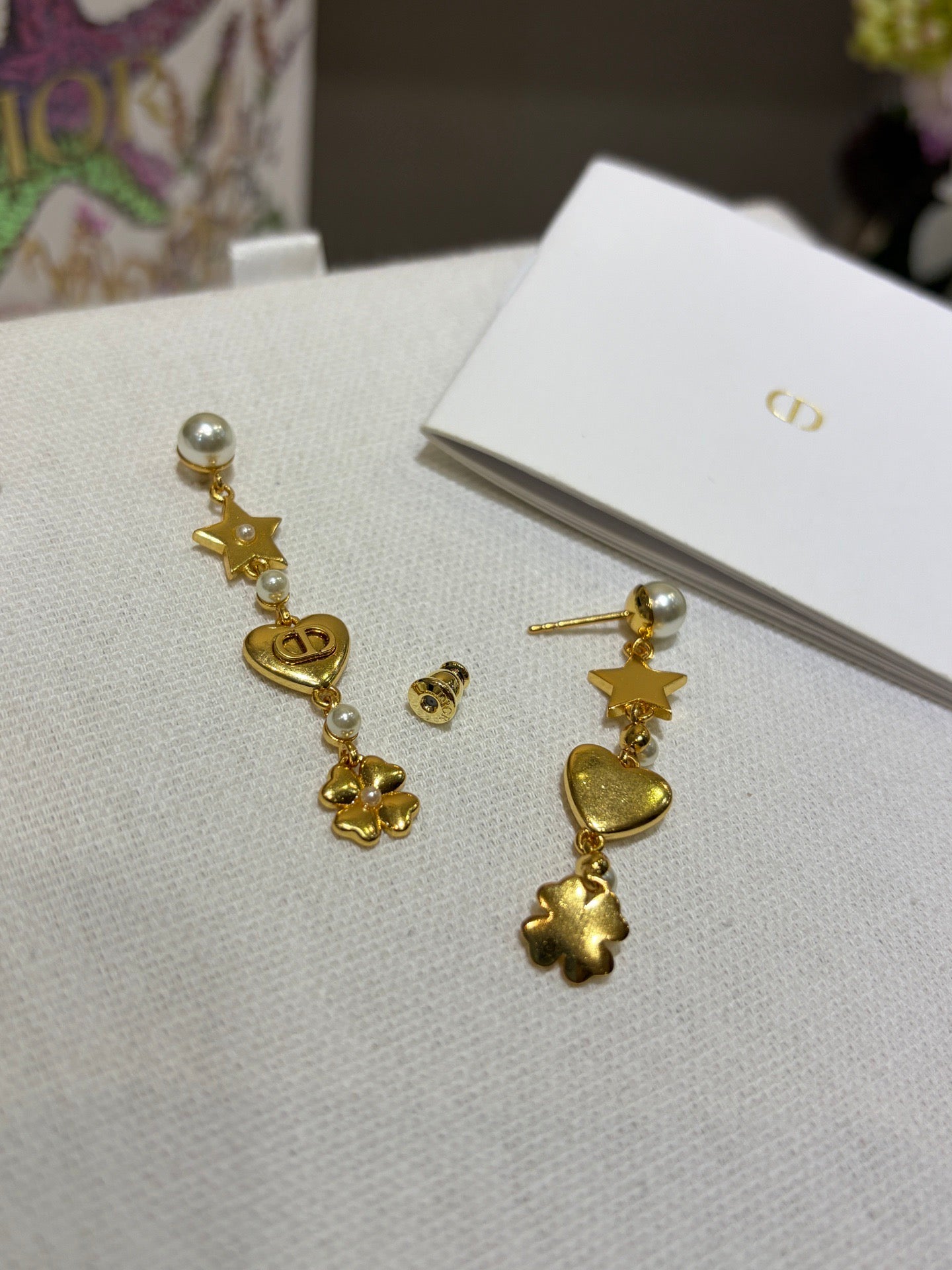 CD EARRINGS