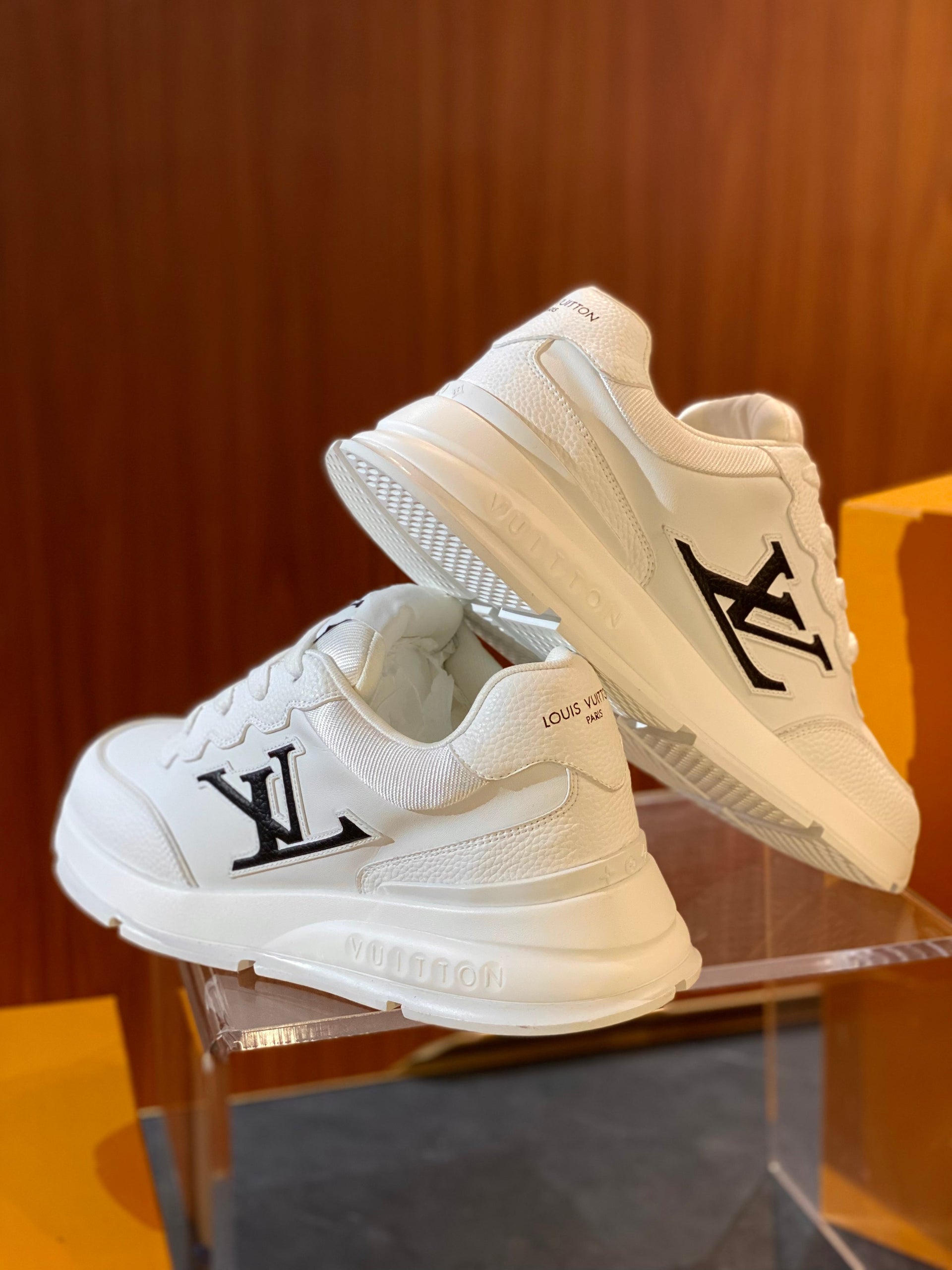 LOU CLASSIC SNEAKER