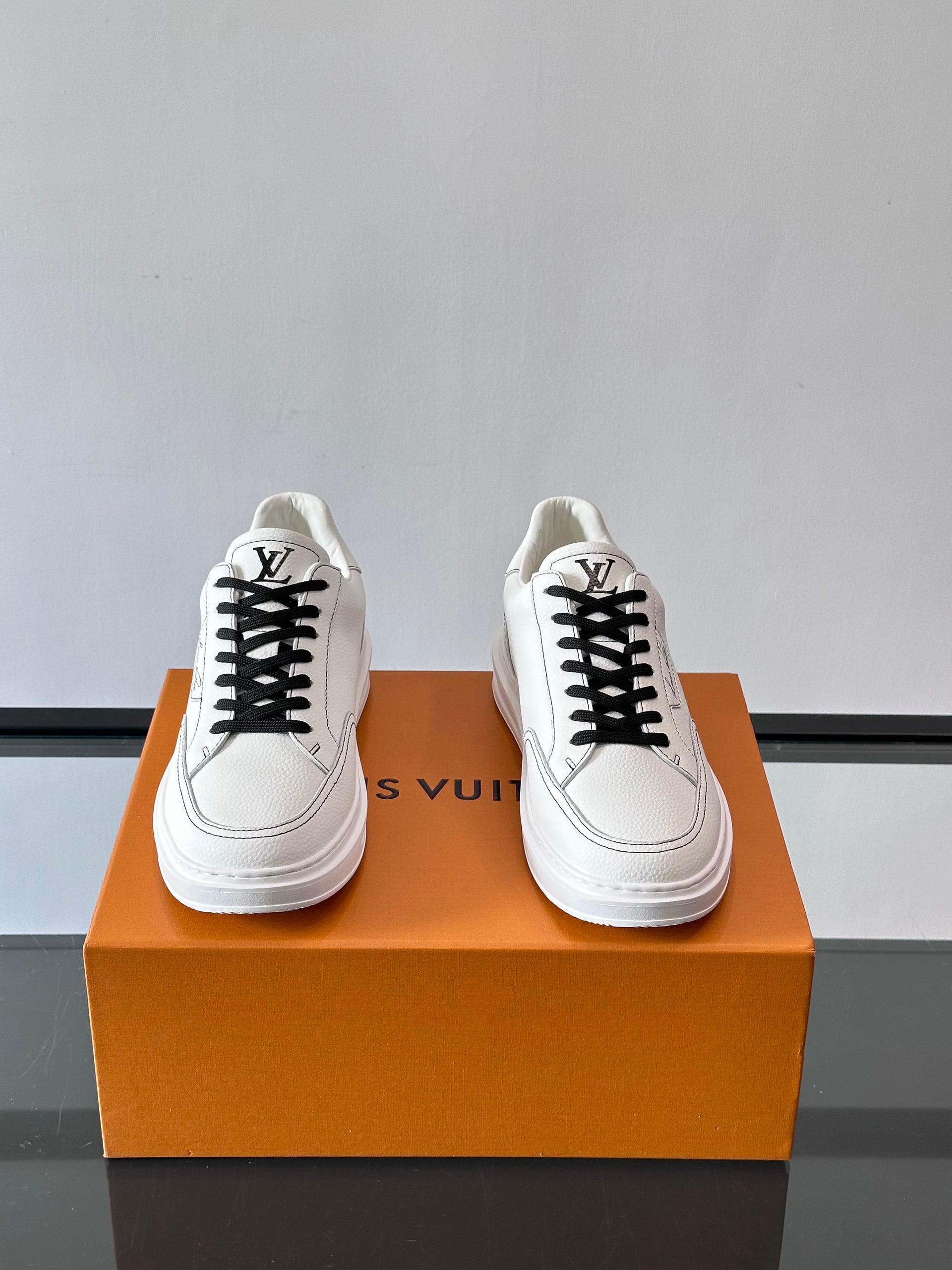 LOU BEVERLY HILLS SNEAKERS