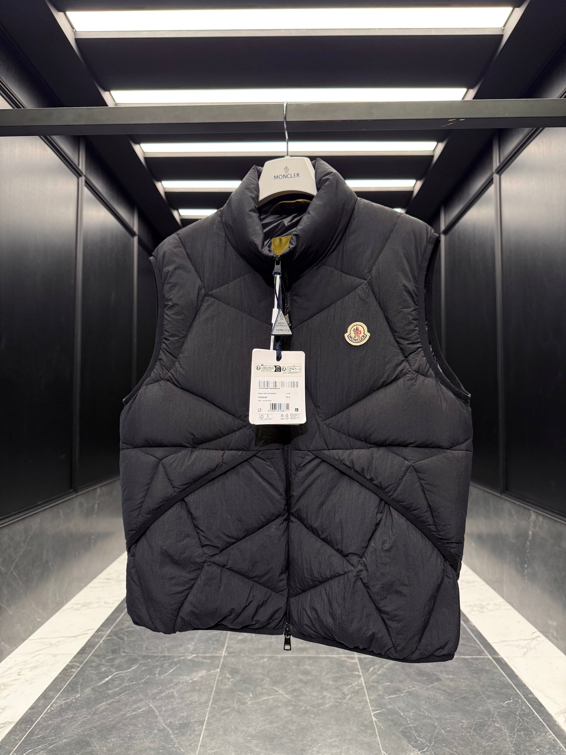 MONC VENDAVEL VEST