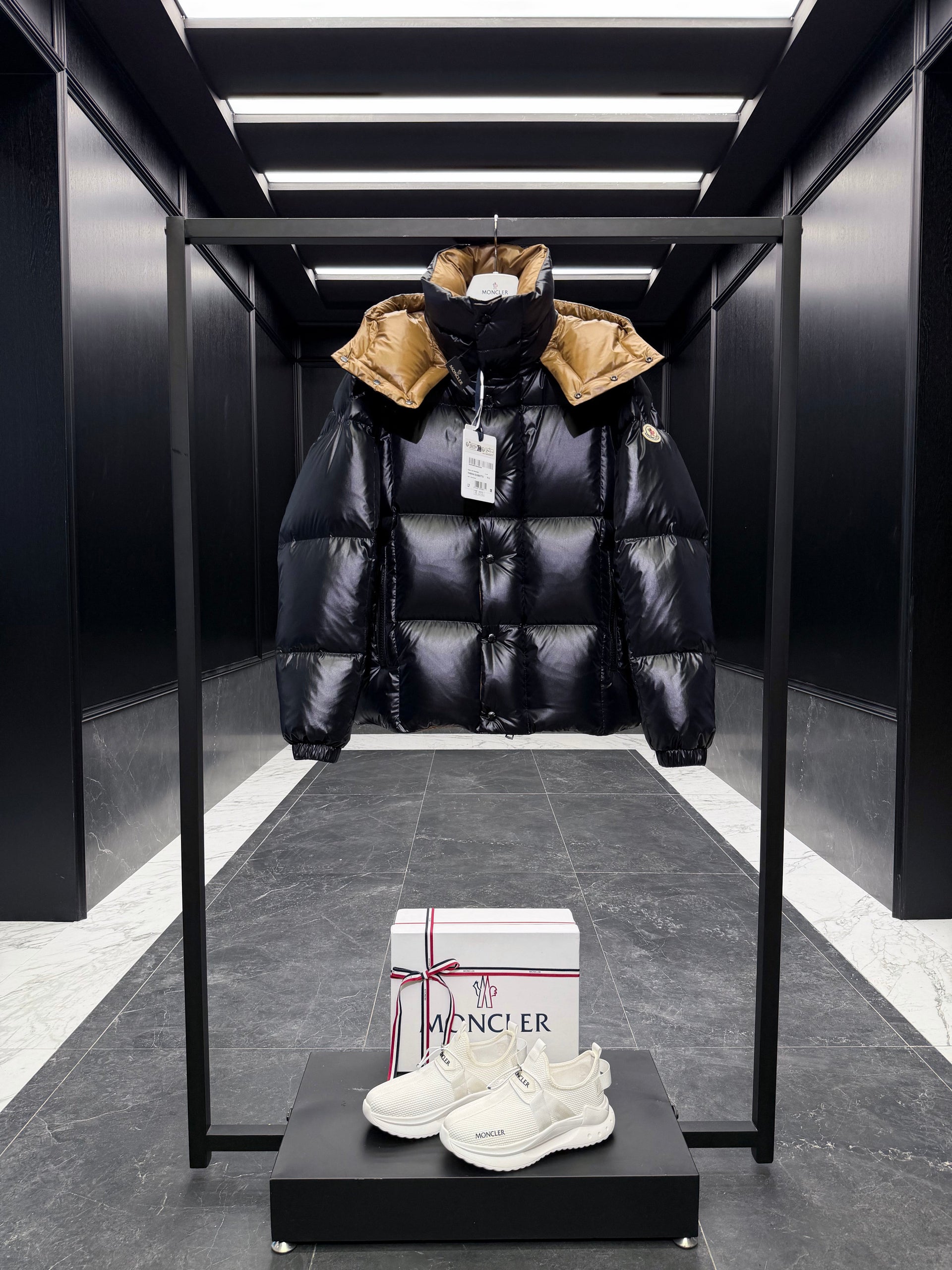 MONC PARANA JACKET