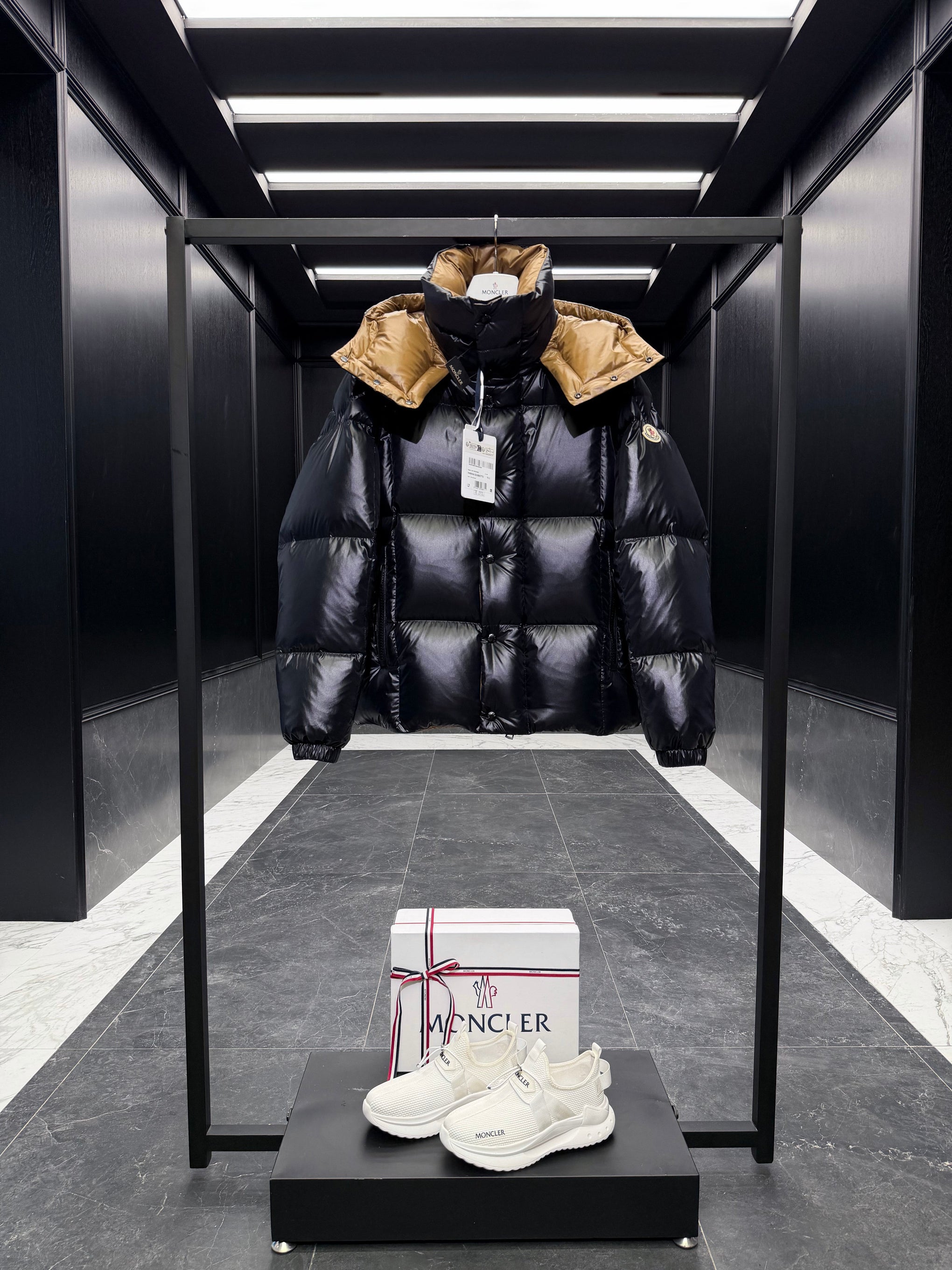 MONC PARANA JACKET