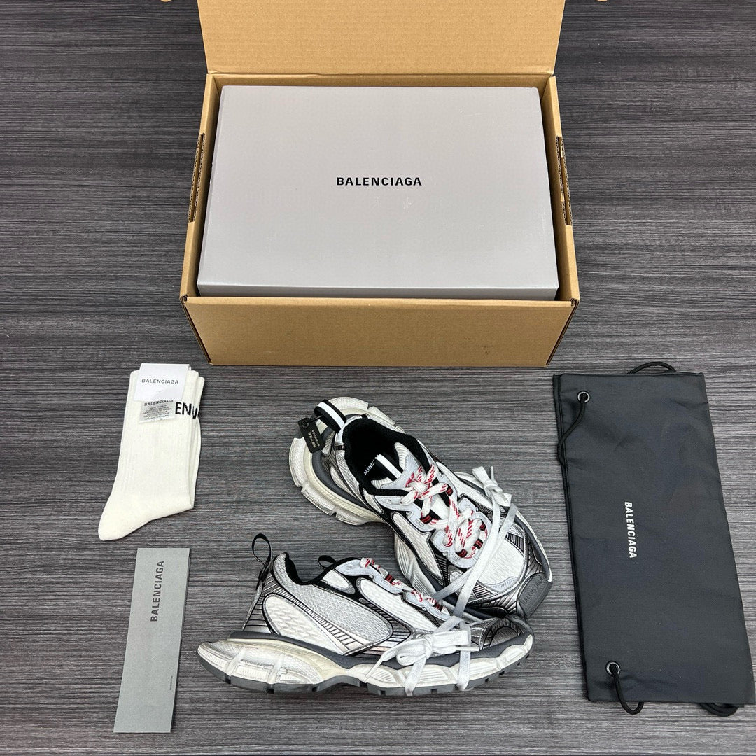 BAL 3XL TRAINERS