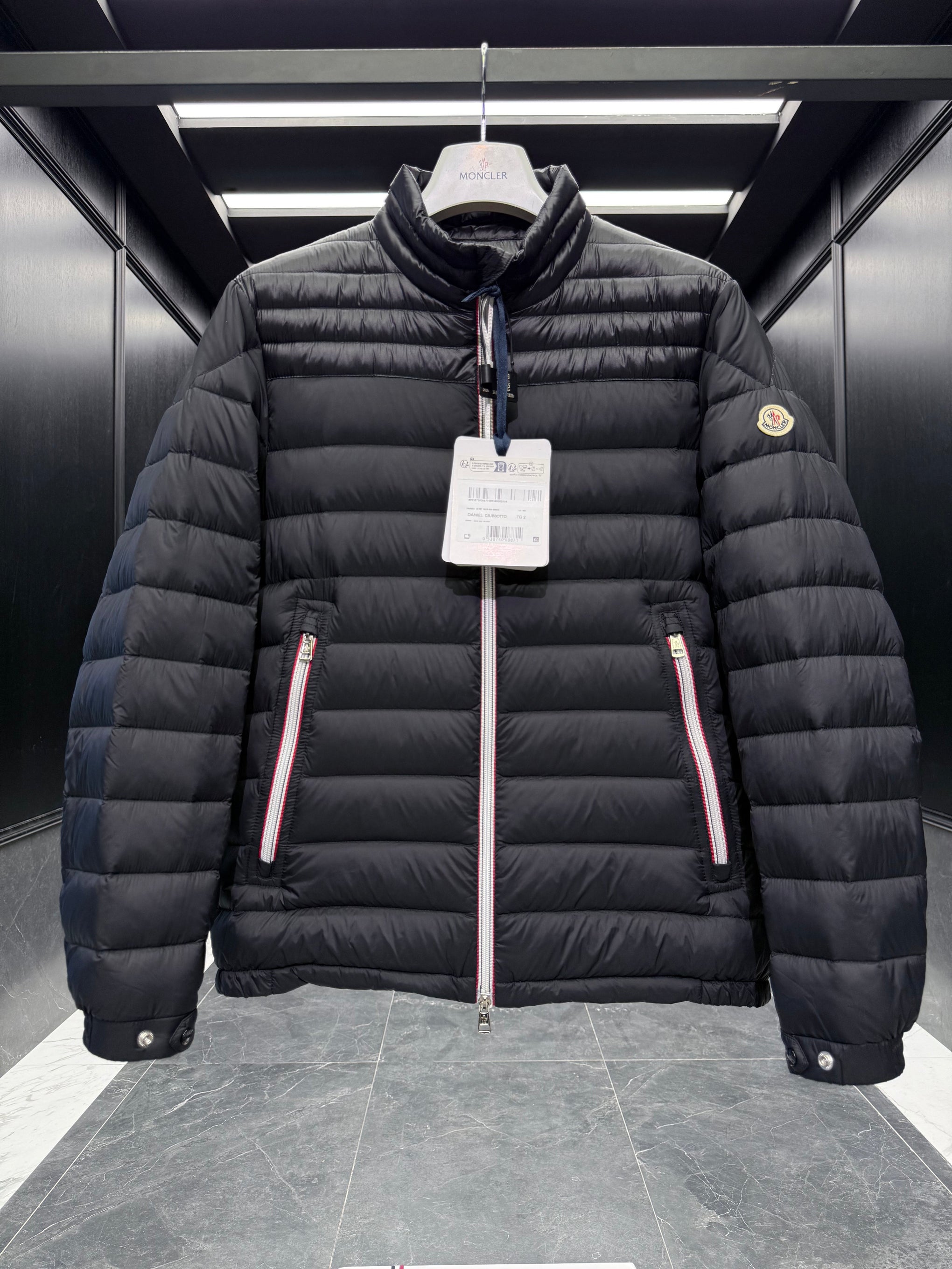 MONC DANIEL JACKET