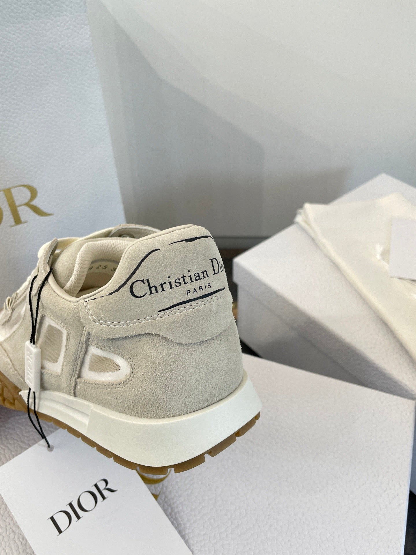 CD TECH SNEAKER