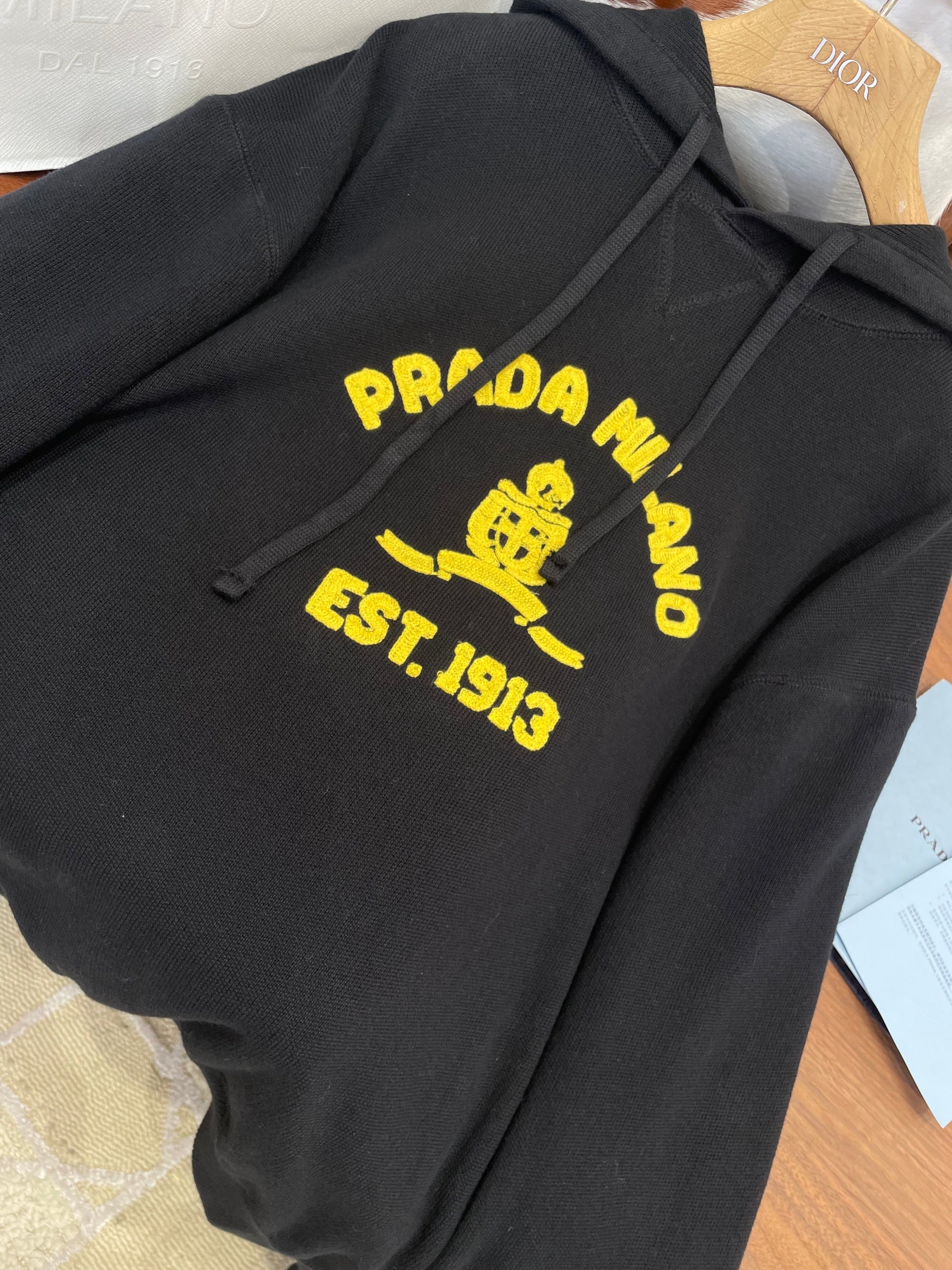 PD HOODIE
