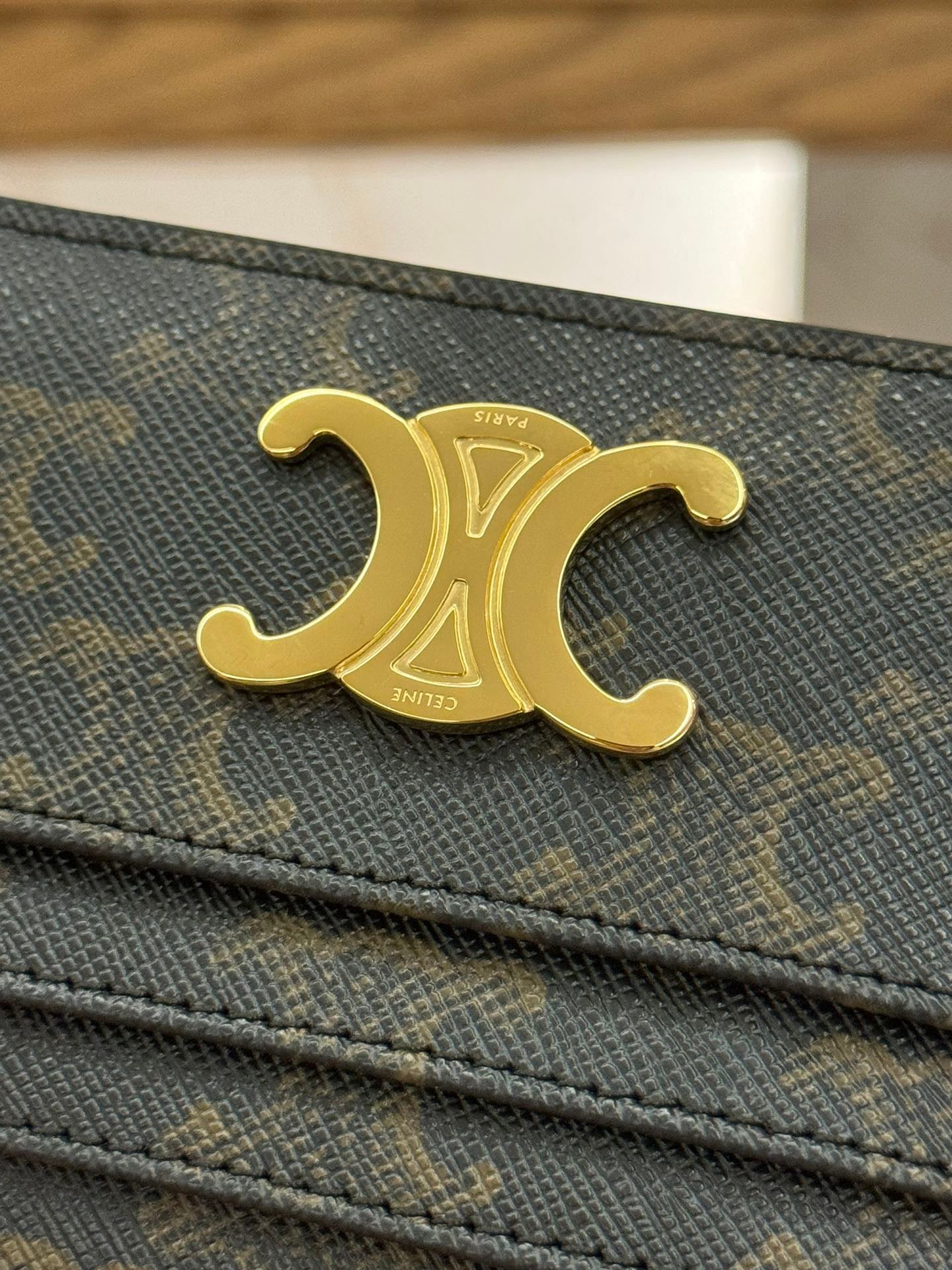 CEL CARD HOLDER