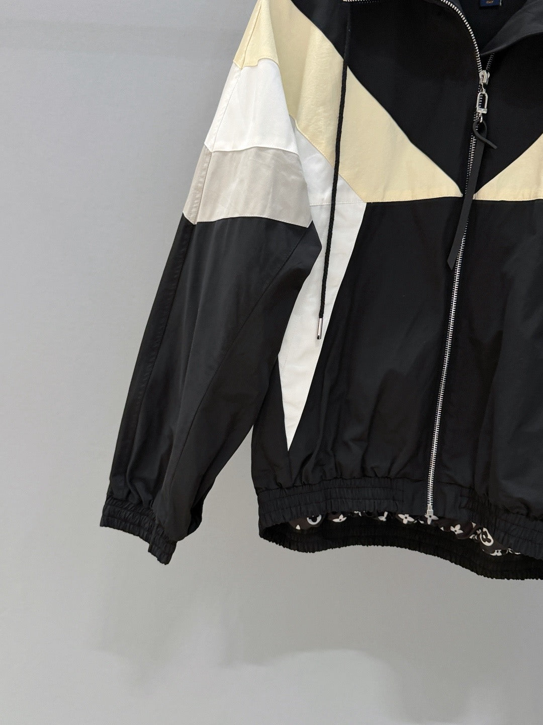 LOU JACKET