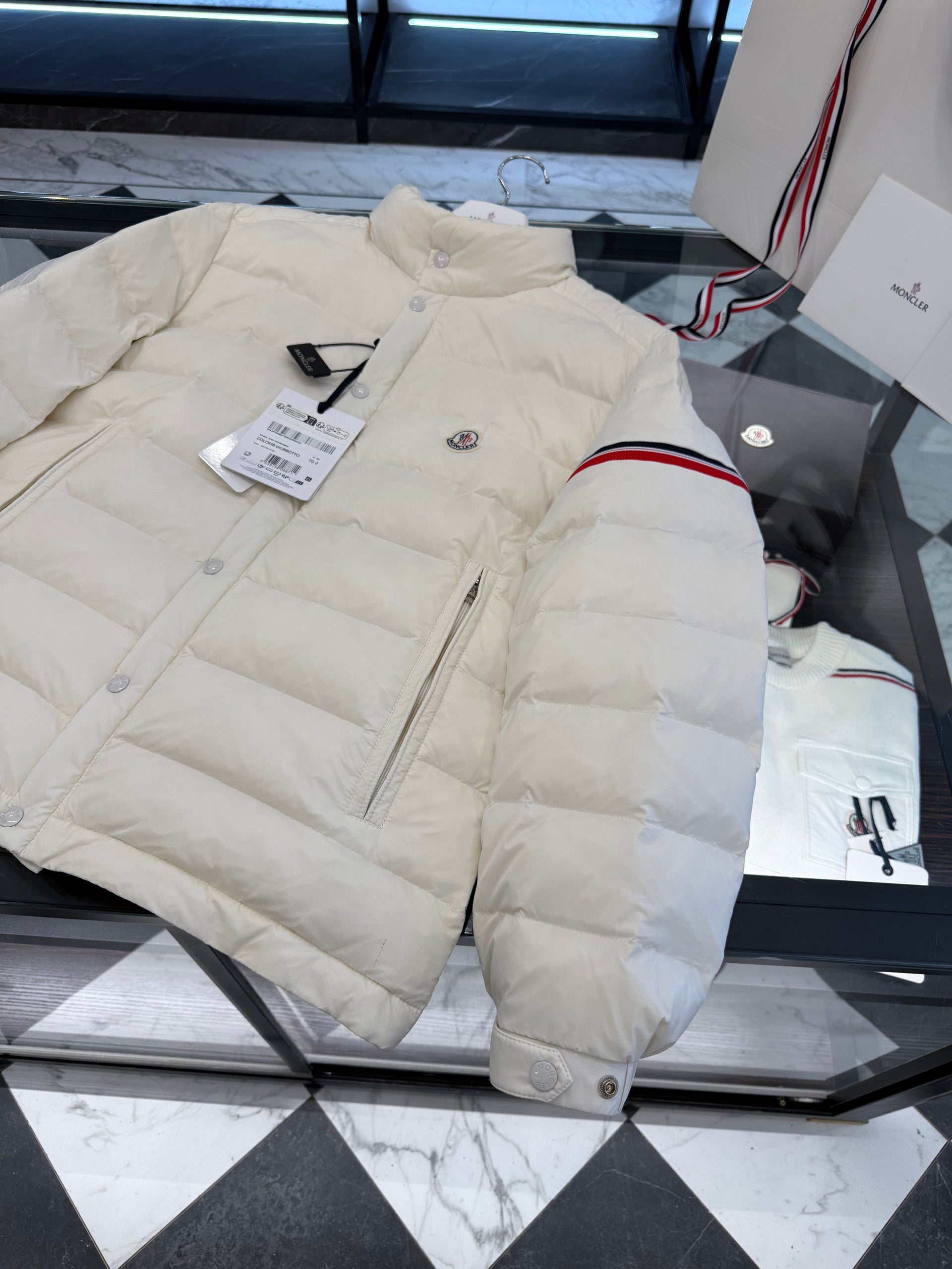 MONC COLOMB JACKET