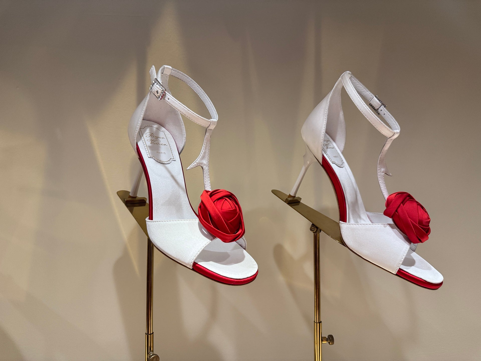 ROGER V HEELS