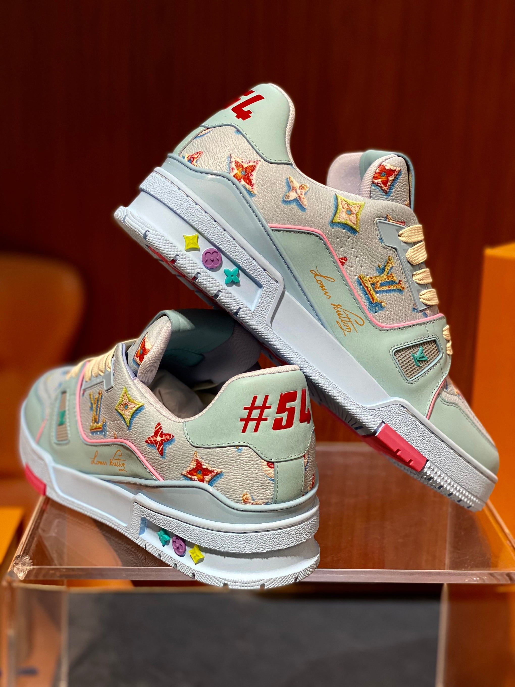 LOU SNEAKERS