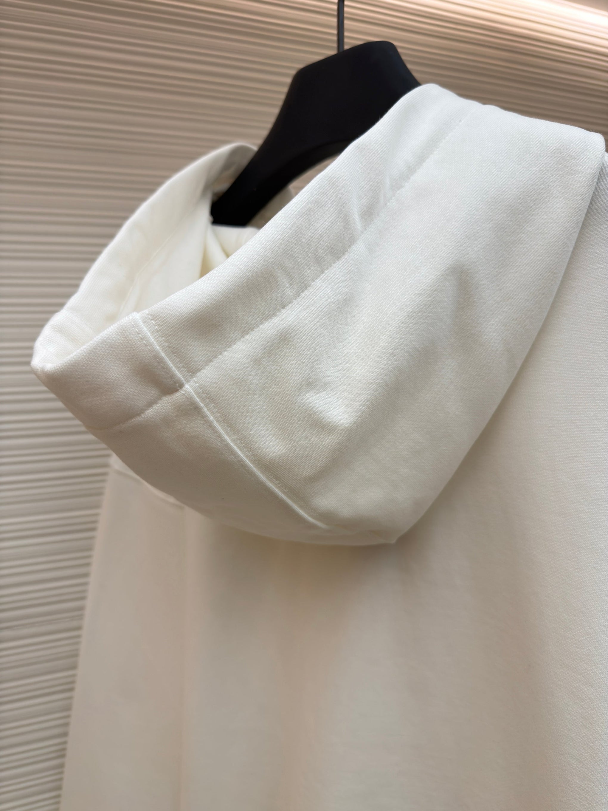 VERS HOODIE