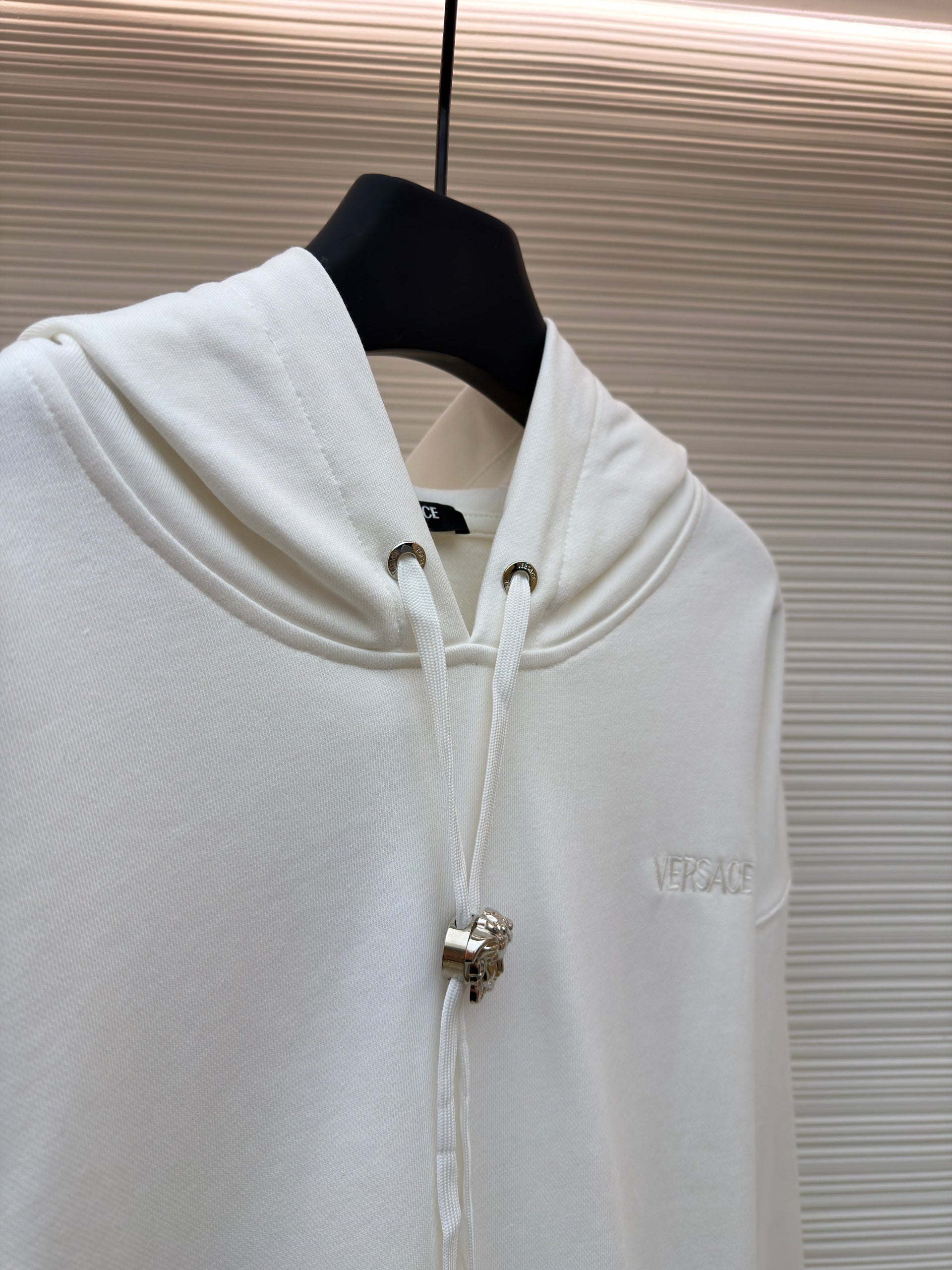 VERS HOODIE