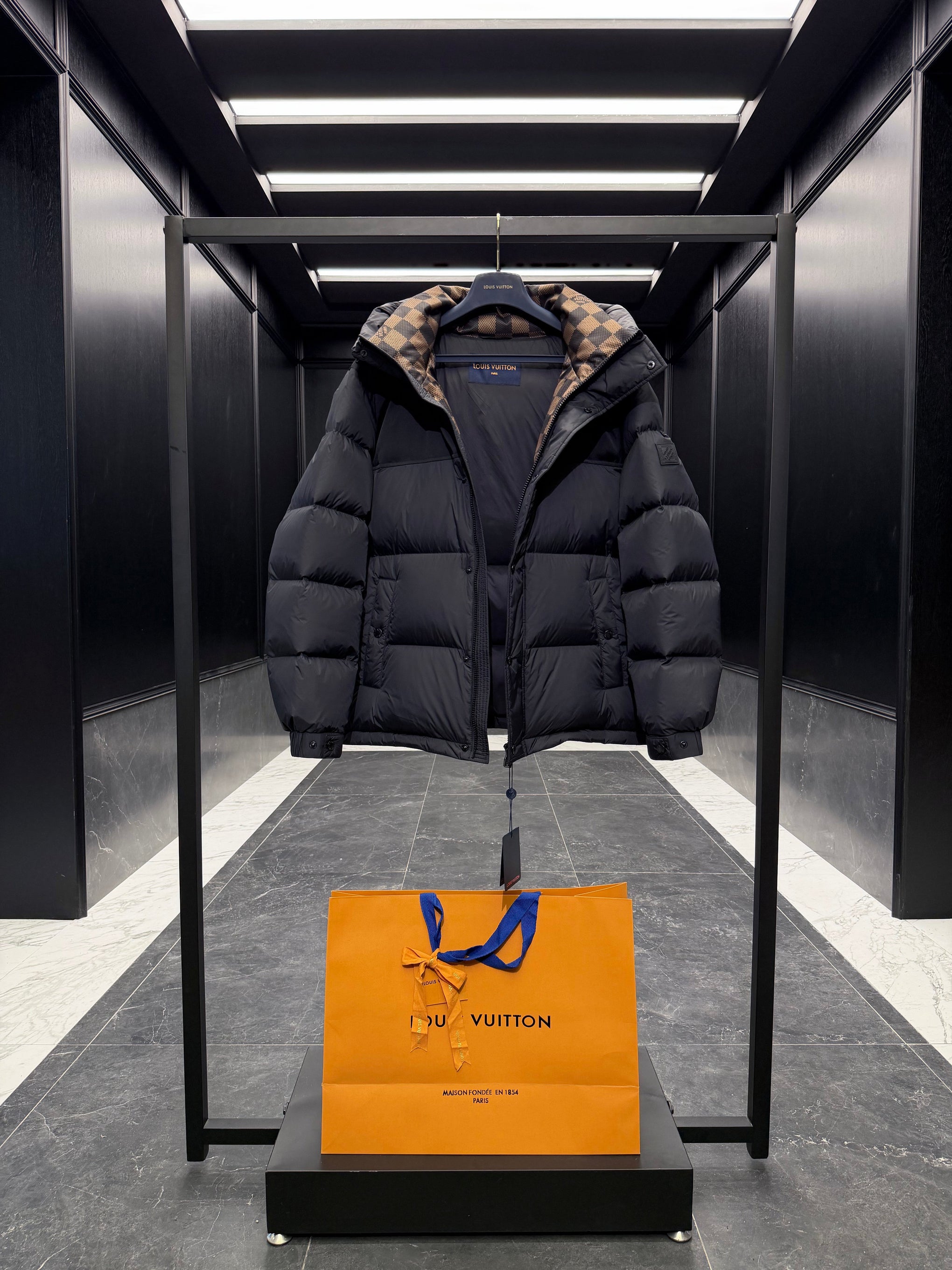 LOU PUFFER JACKET