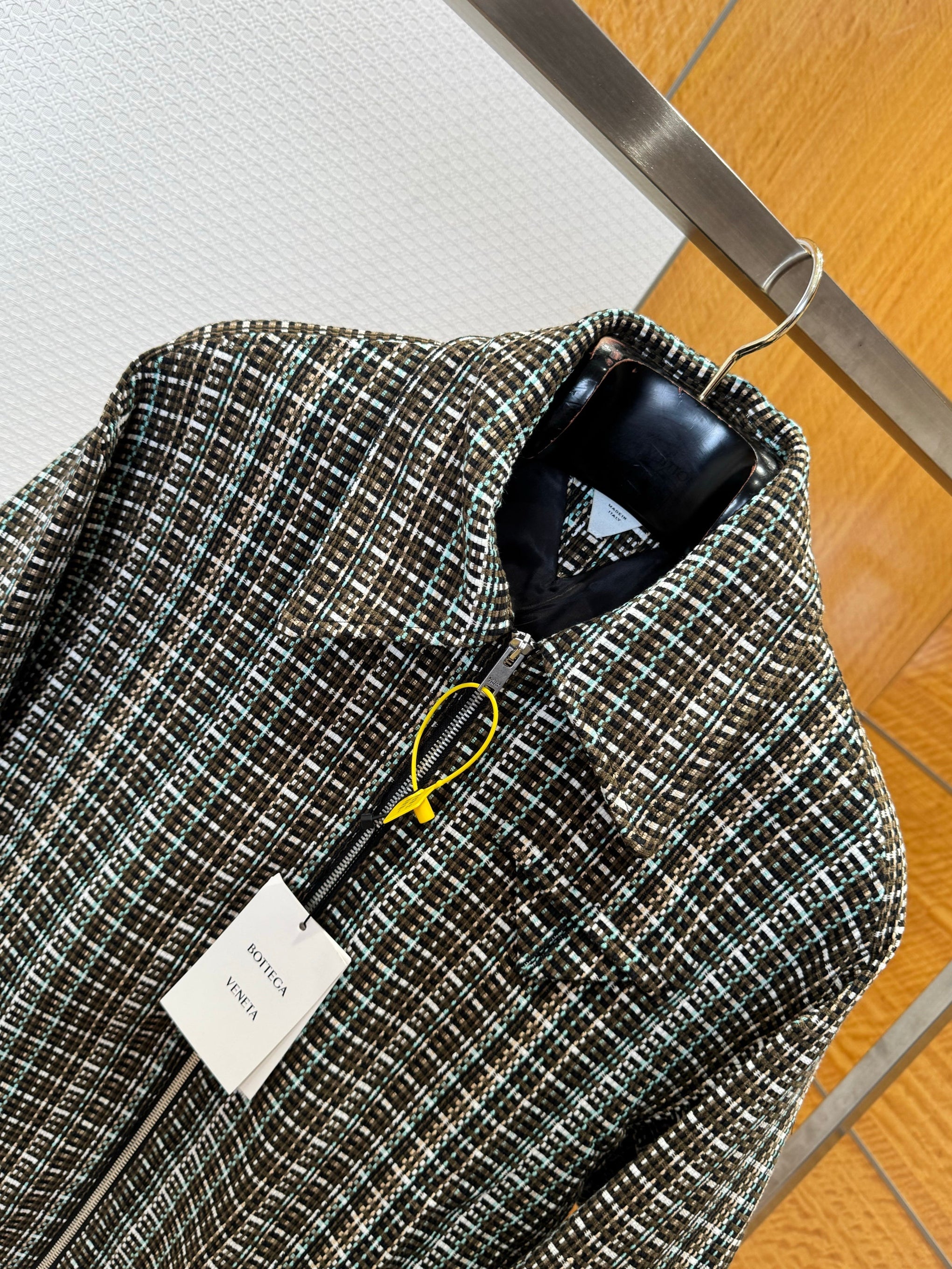 BOTT V JACKET