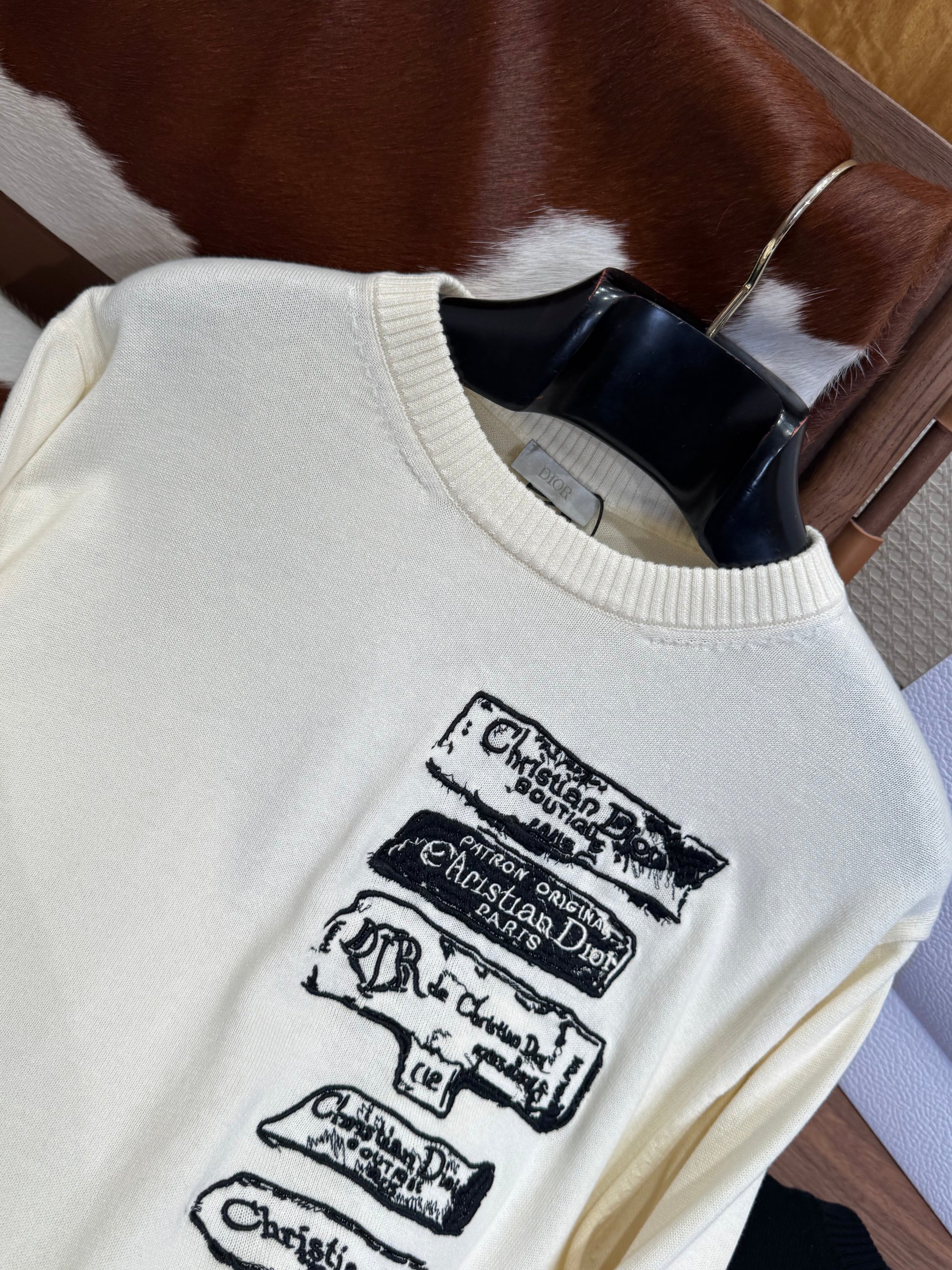 CD JUMPER